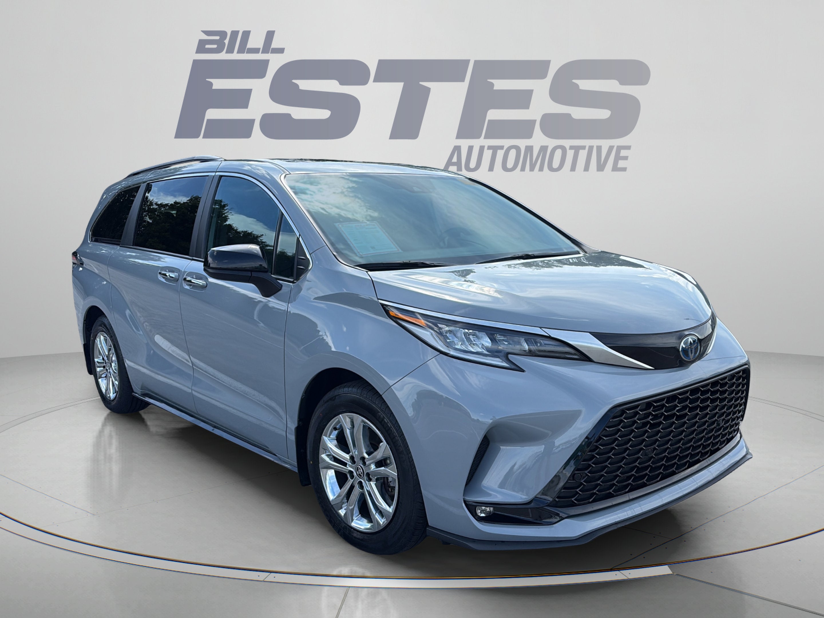 2023 Toyota Sienna XSE