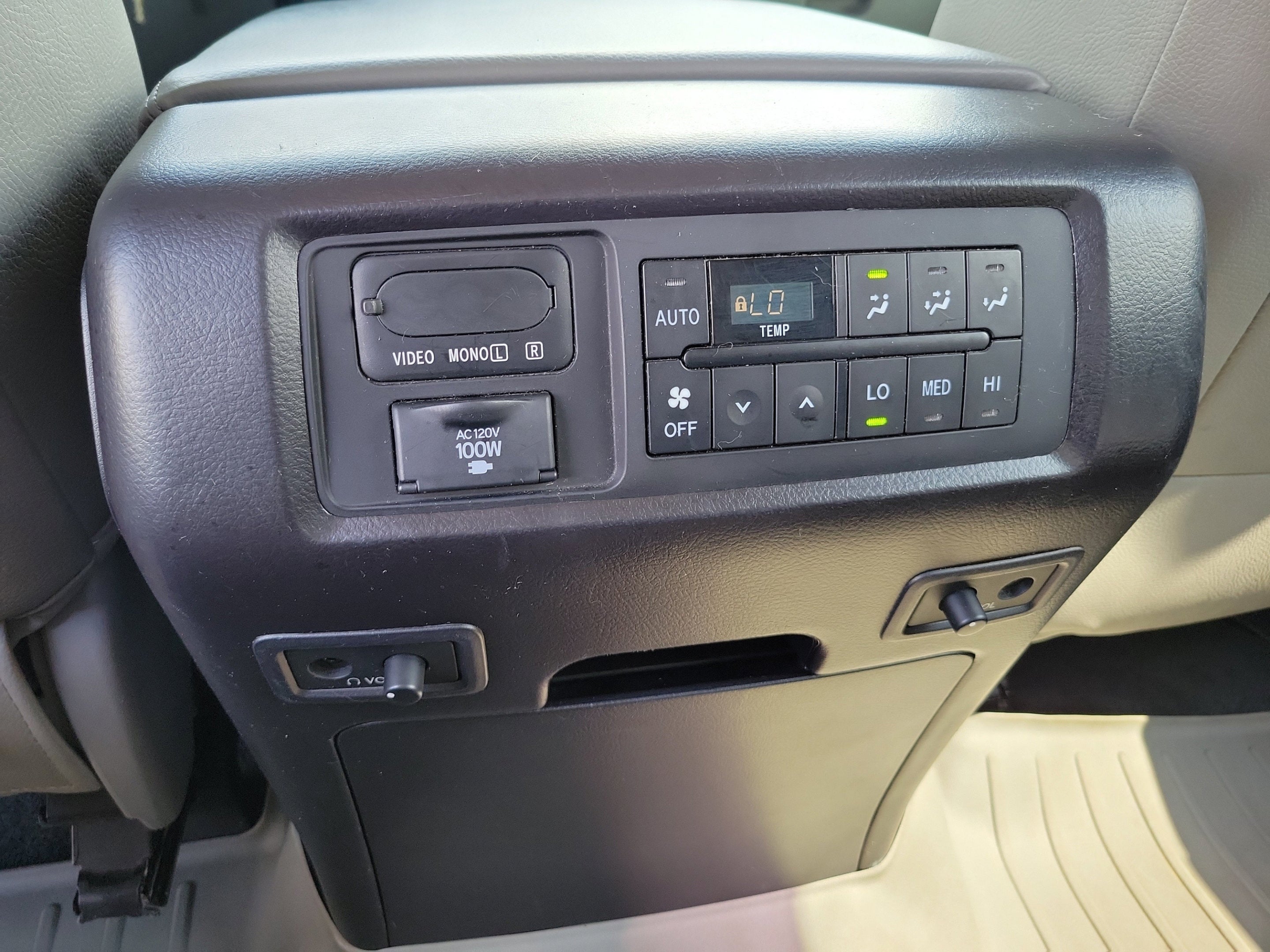2018 Toyota Sequoia Platinum