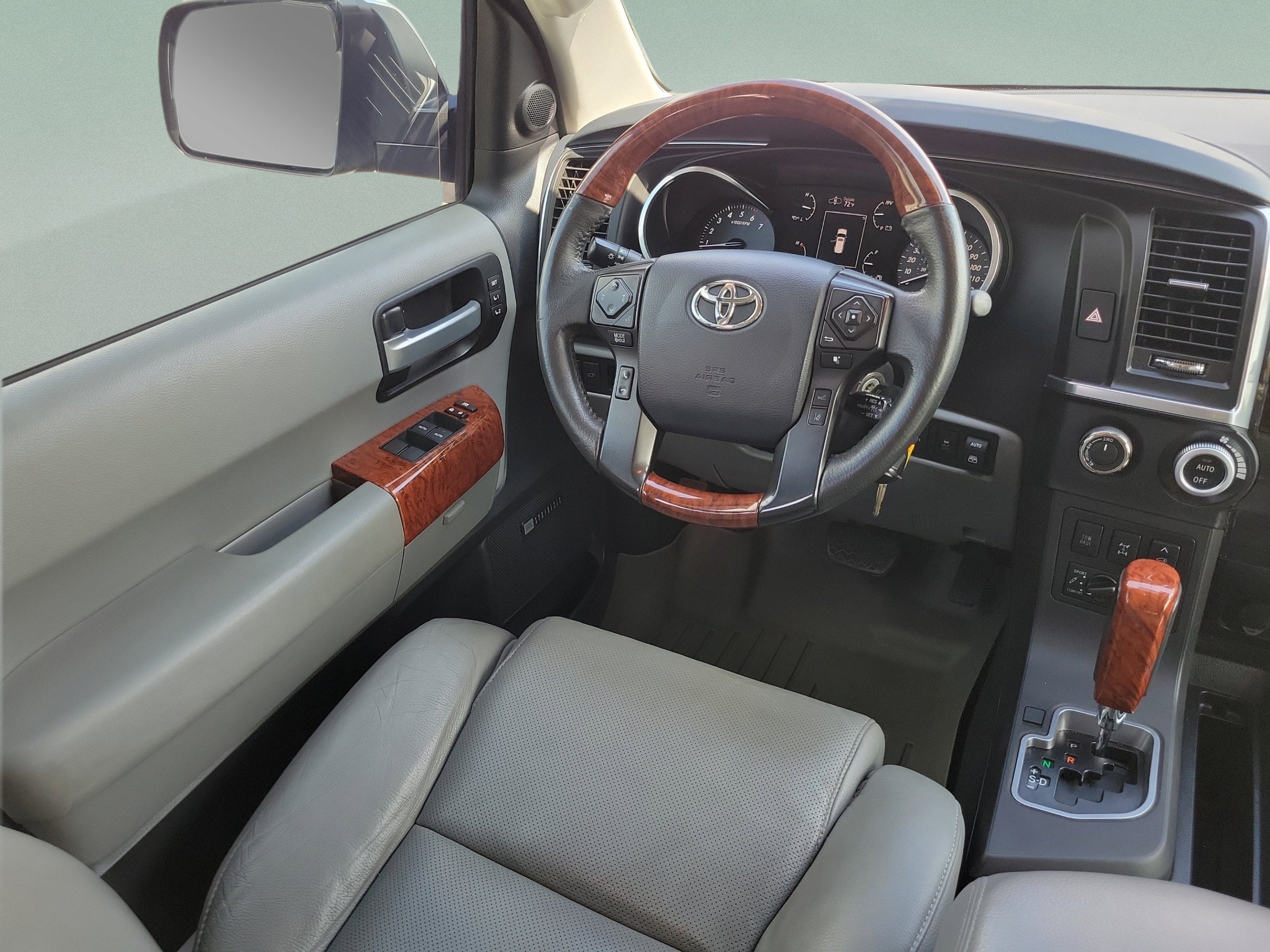 2018 Toyota Sequoia Platinum