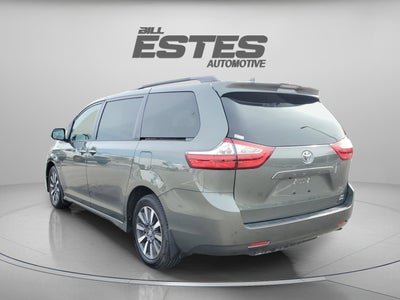 2018 Toyota Sienna XLE