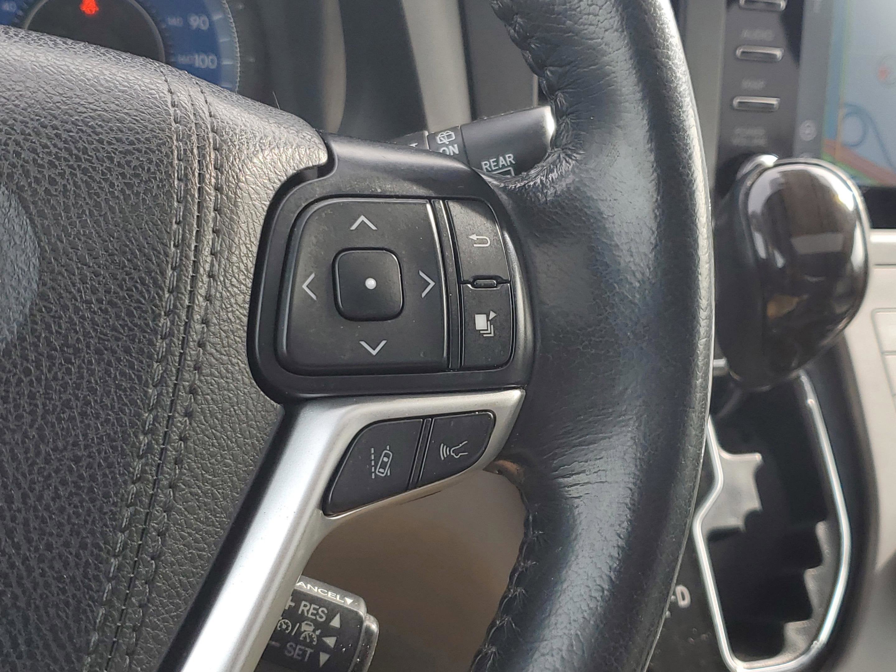 2018 Toyota Sienna XLE