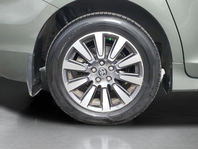 2018 Toyota Sienna XLE