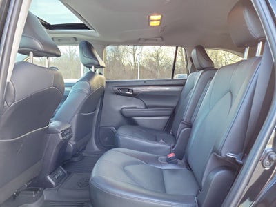 2022 Toyota Highlander Limited