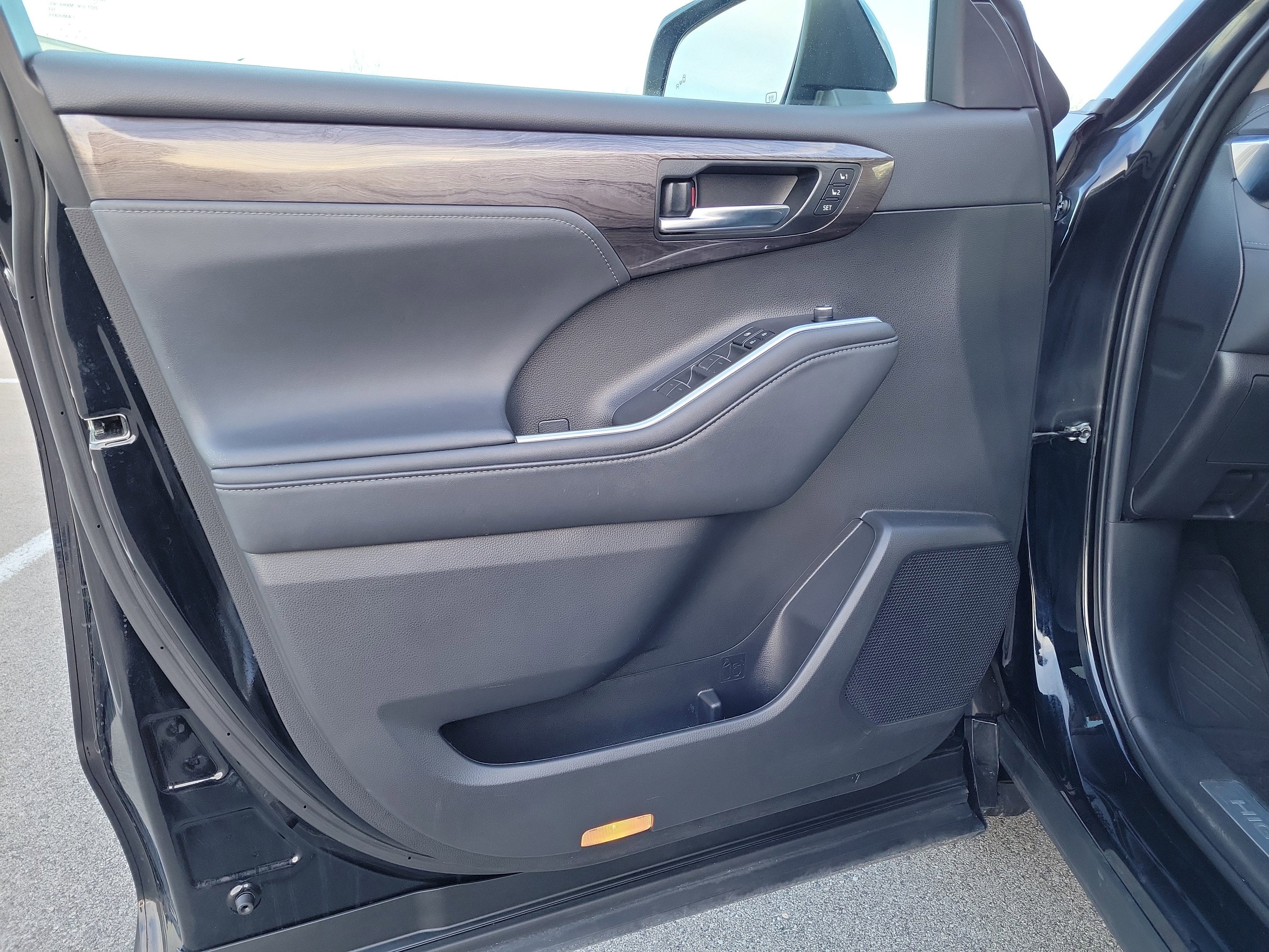 2022 Toyota Highlander Limited