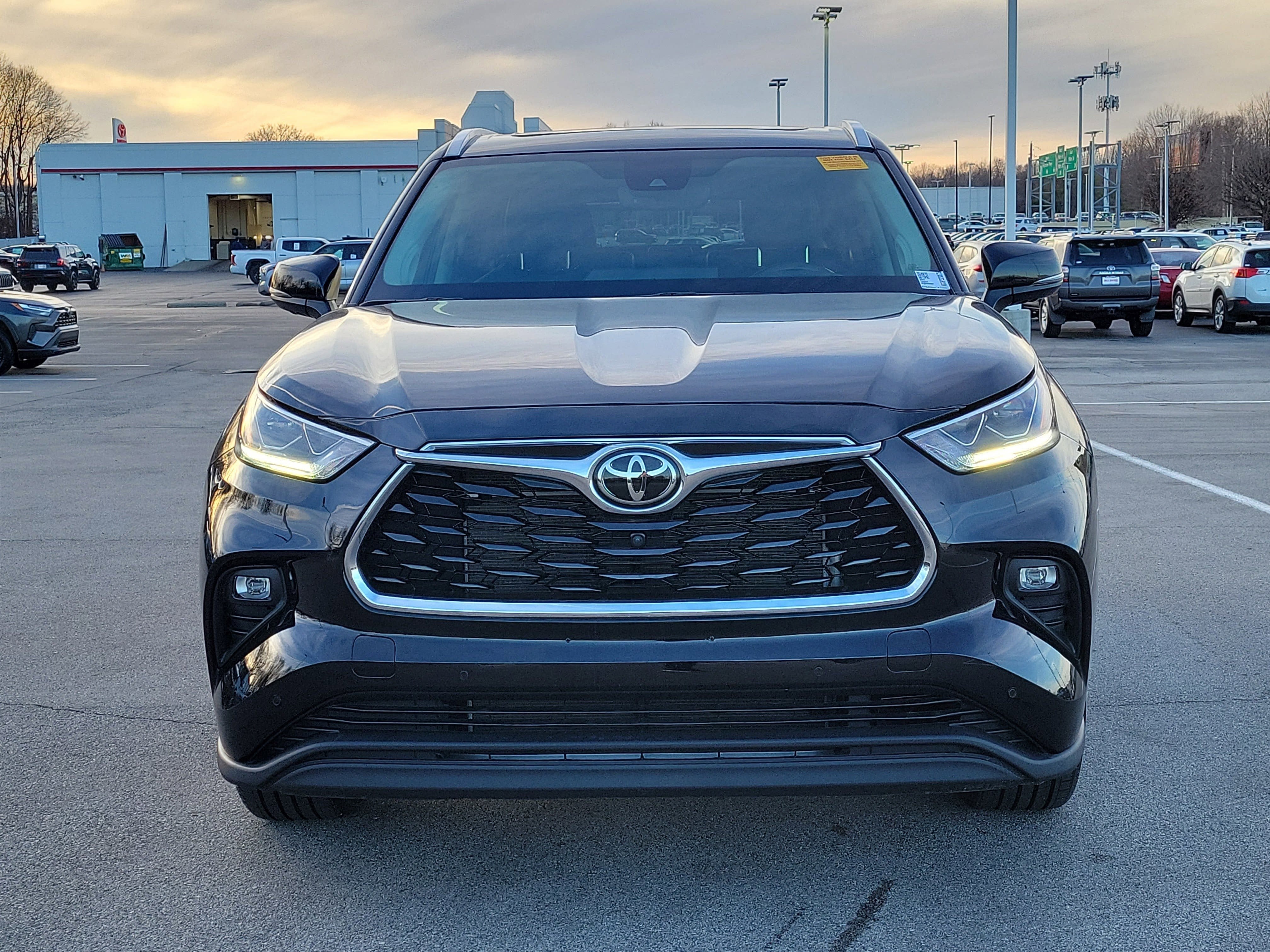 2022 Toyota Highlander Limited