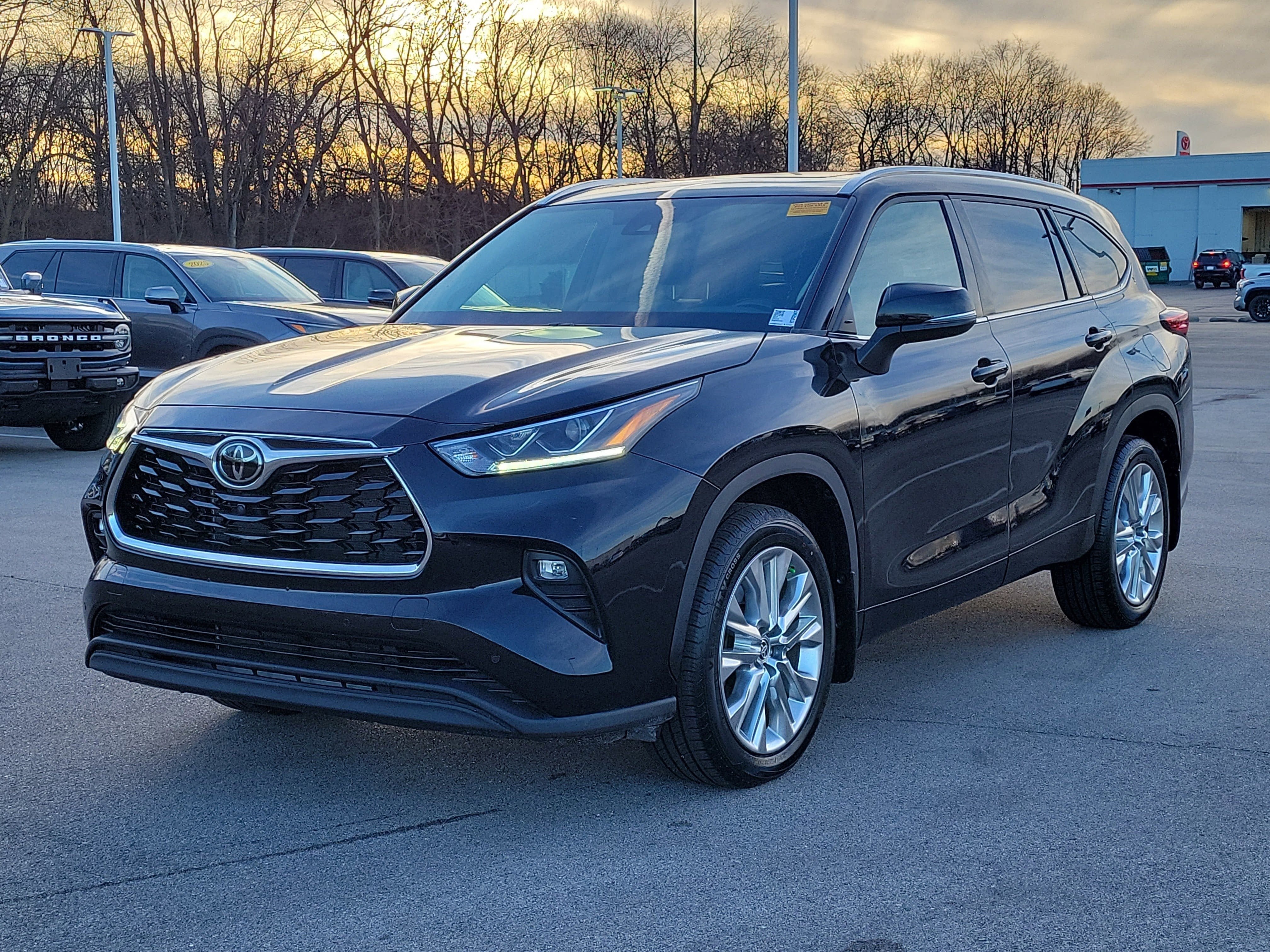 2022 Toyota Highlander Limited