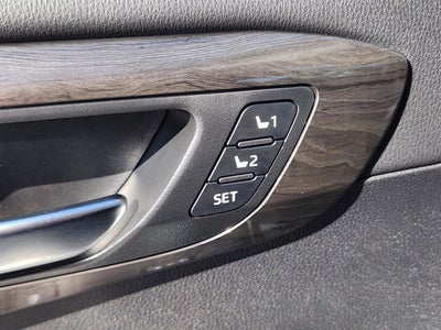 2025 Toyota Highlander Hybrid Platinum