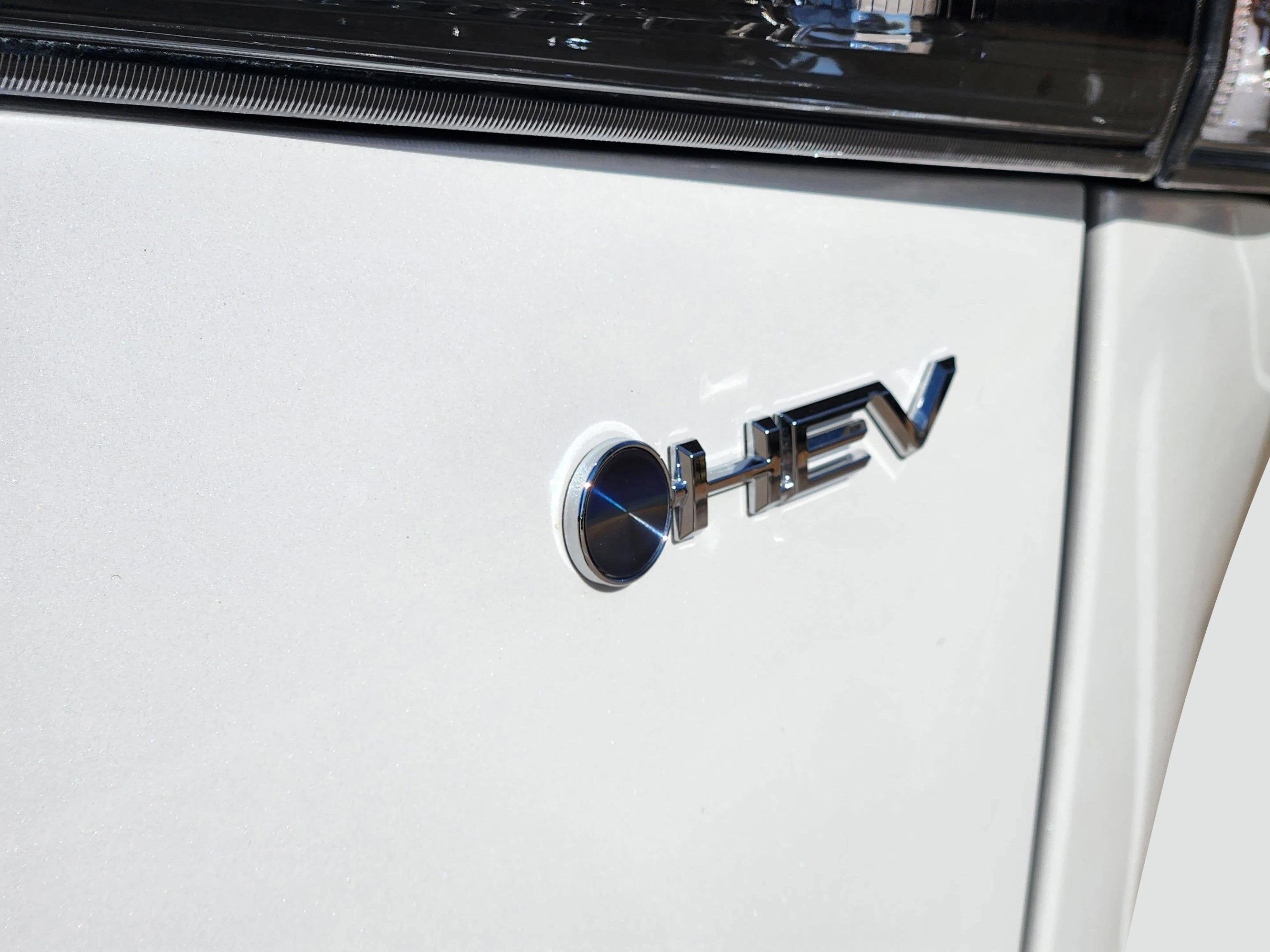 2025 Toyota Highlander Hybrid Platinum