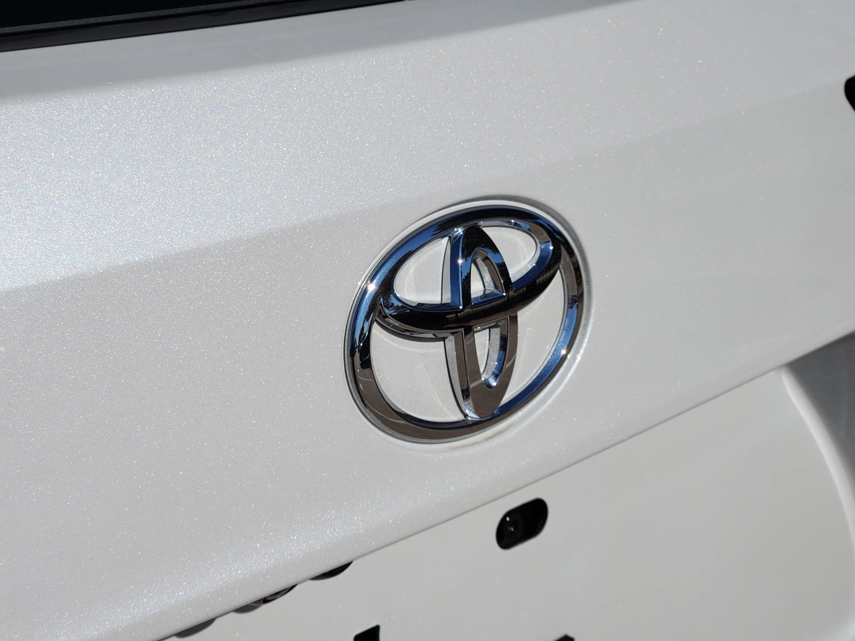 2025 Toyota Highlander Hybrid Platinum