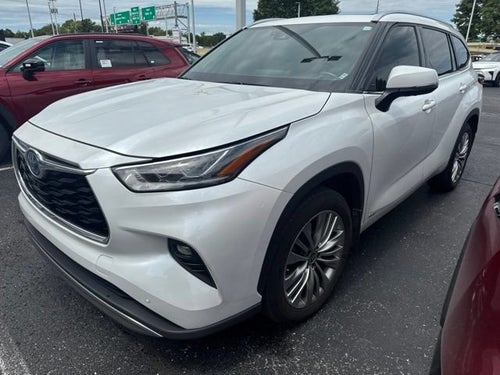 2022 Toyota Highlander Hybrid Platinum