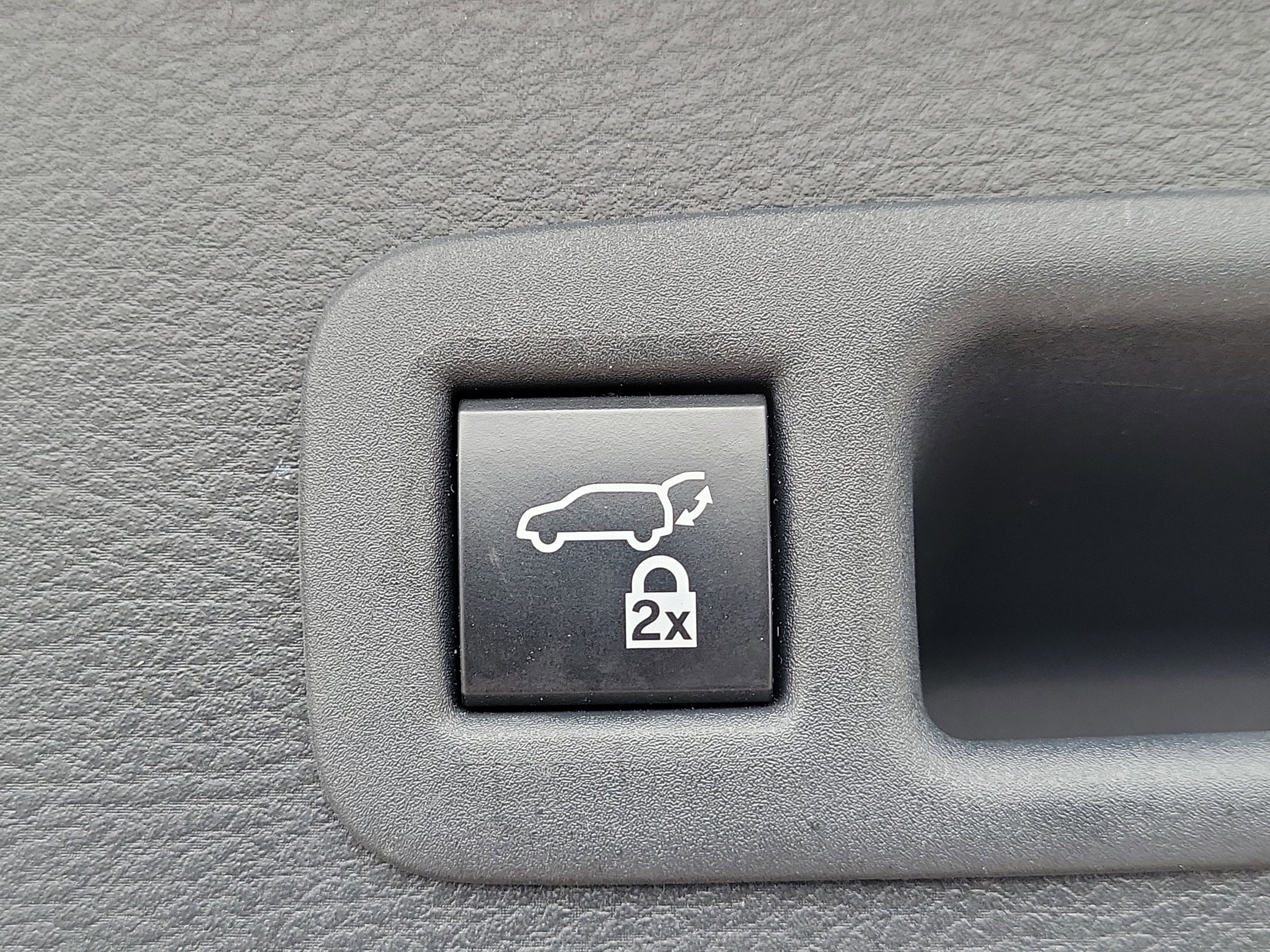 2021 Toyota Sienna Platinum