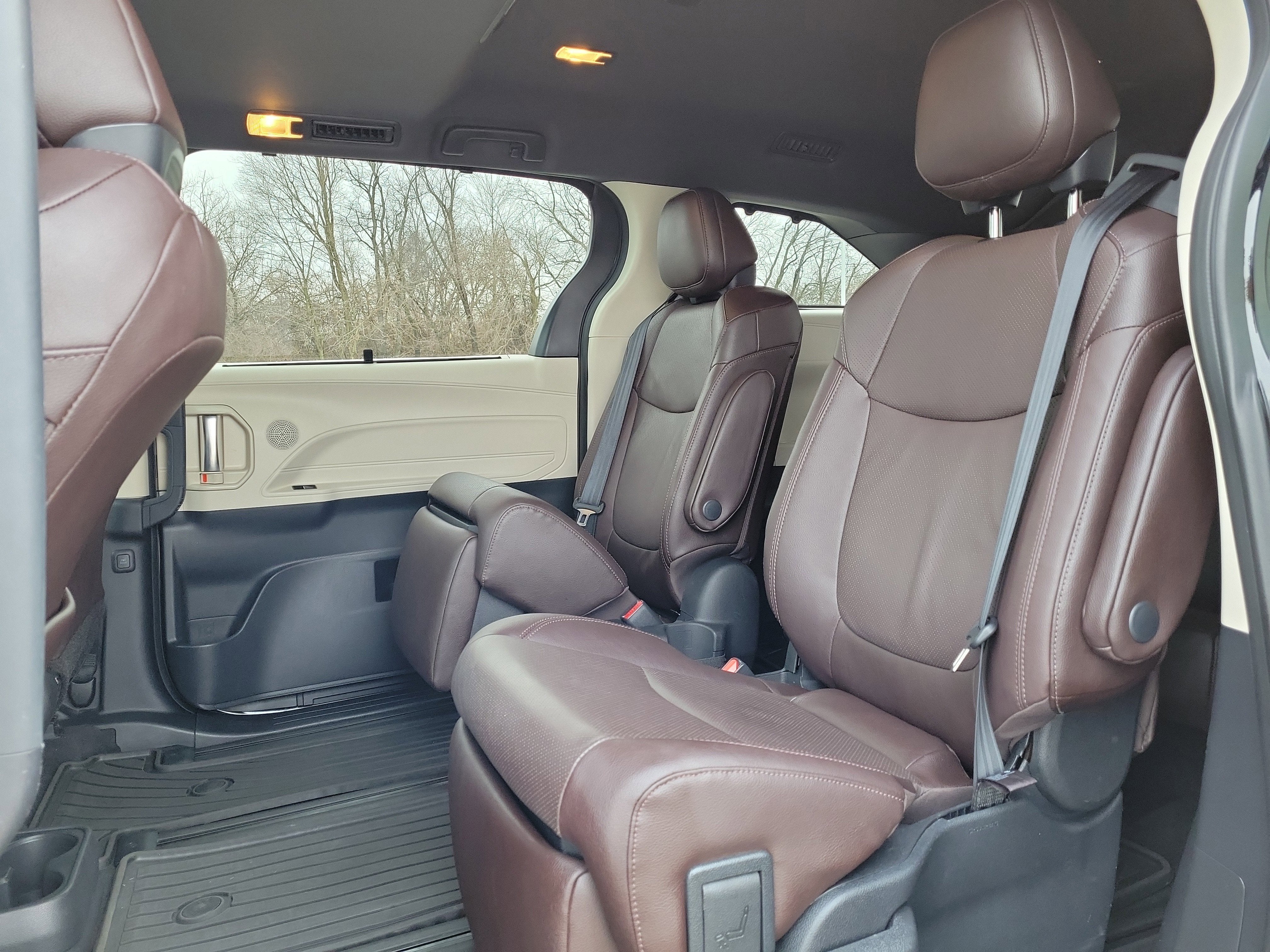 2021 Toyota Sienna Platinum