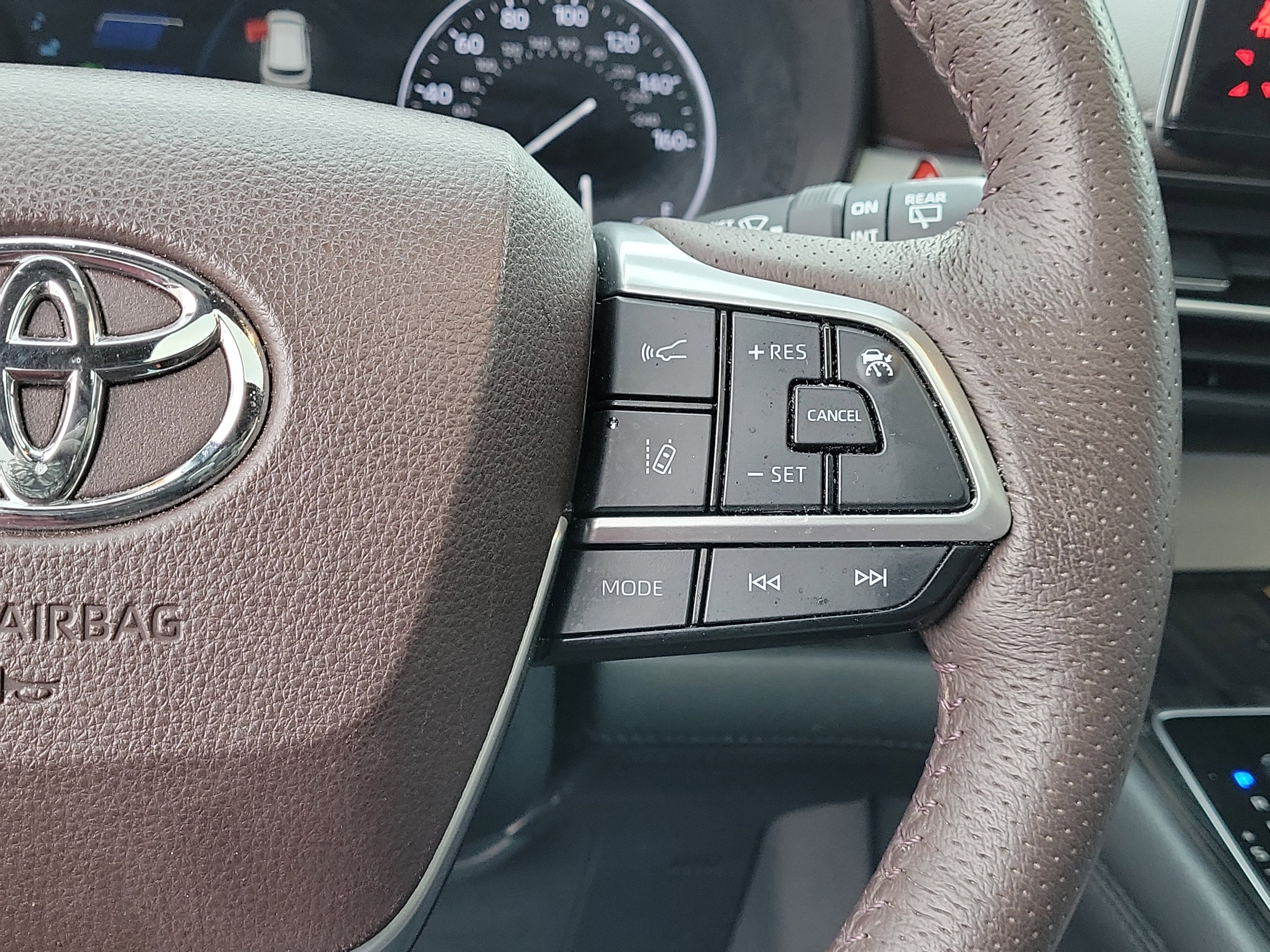 2021 Toyota Sienna Platinum