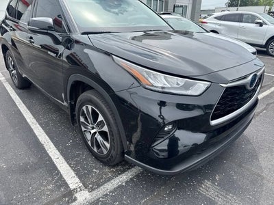 2020 Toyota Highlander Hybrid XLE