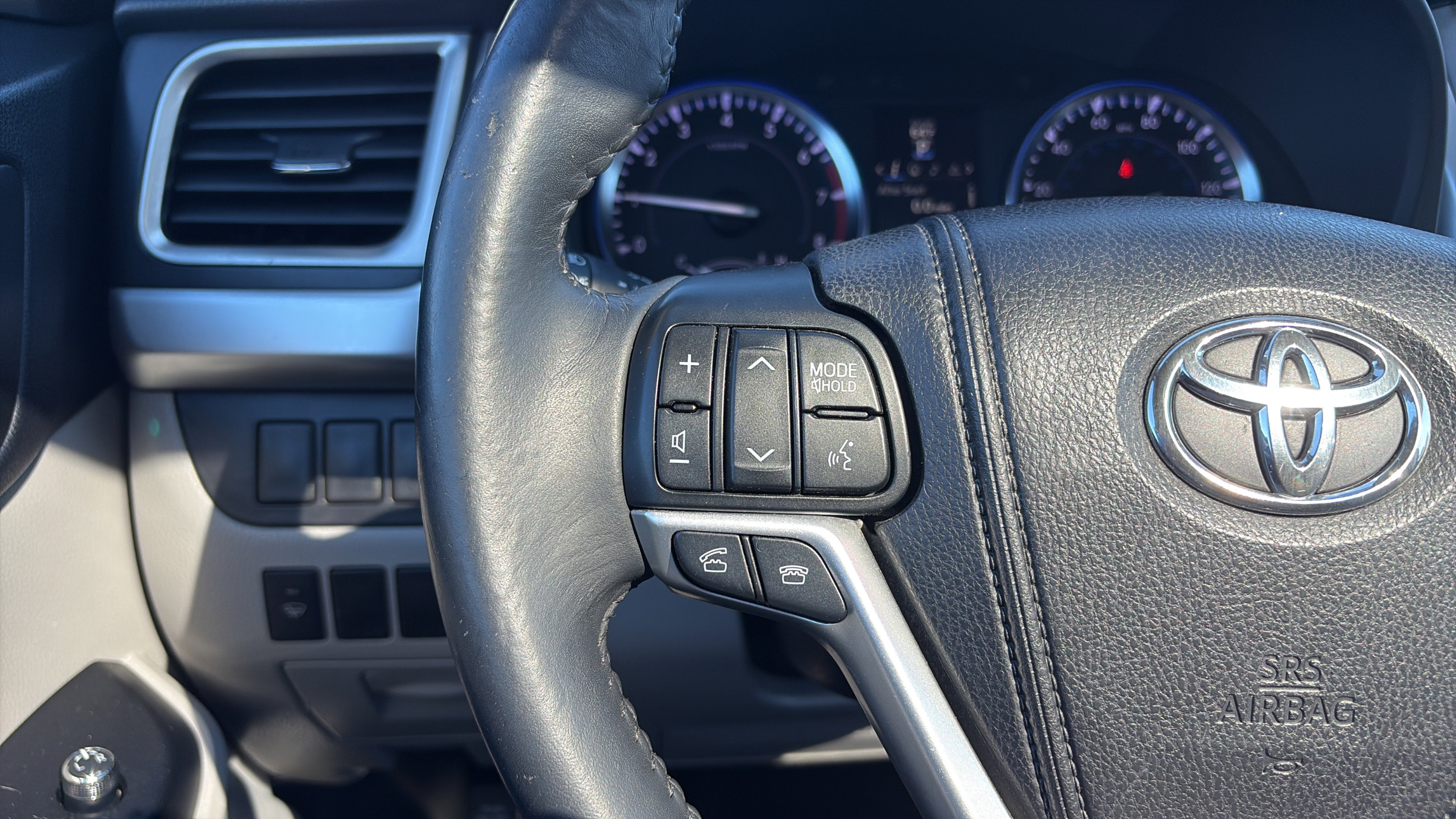 2014 Toyota Highlander XLE