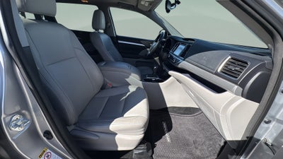 2014 Toyota Highlander XLE