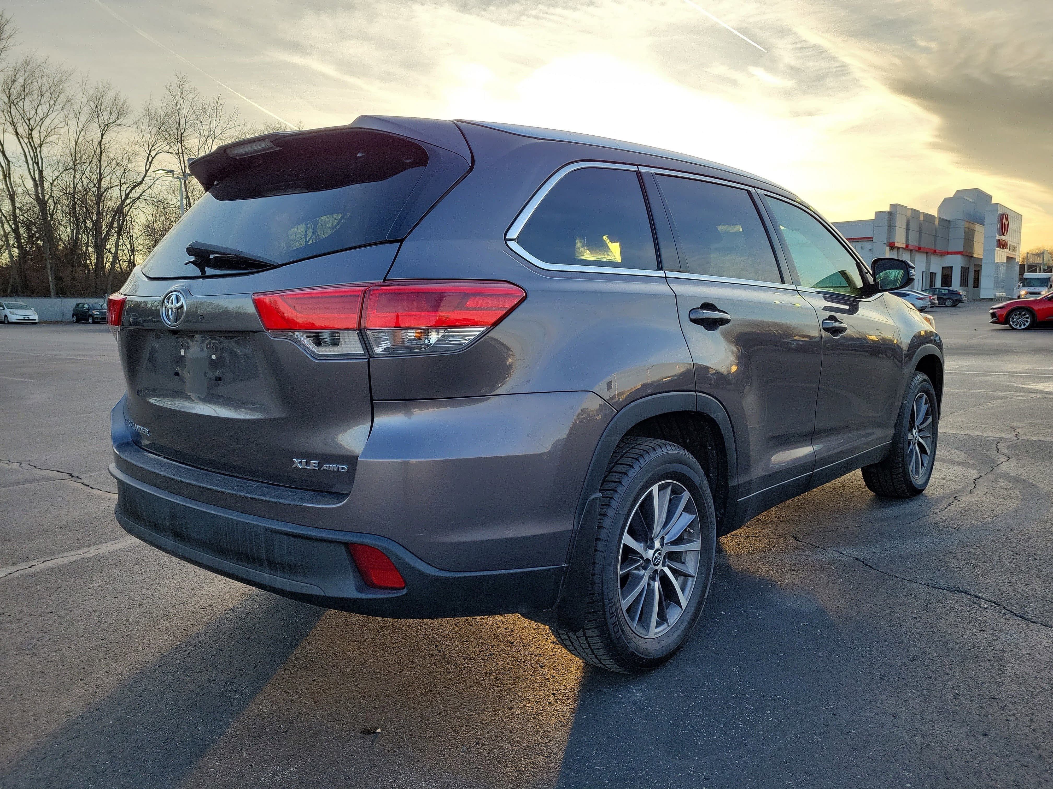 2019 Toyota Highlander XLE
