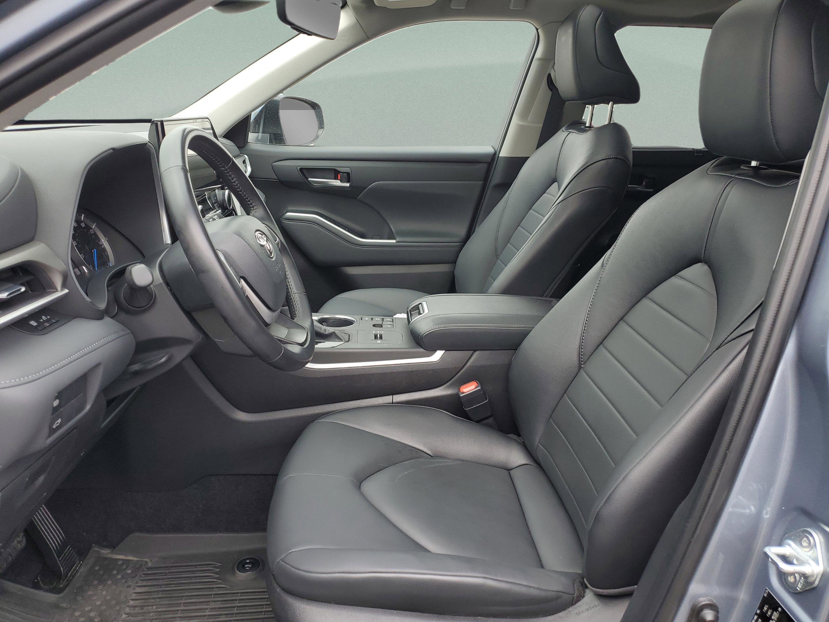 2024 Toyota Highlander Hybrid XLE