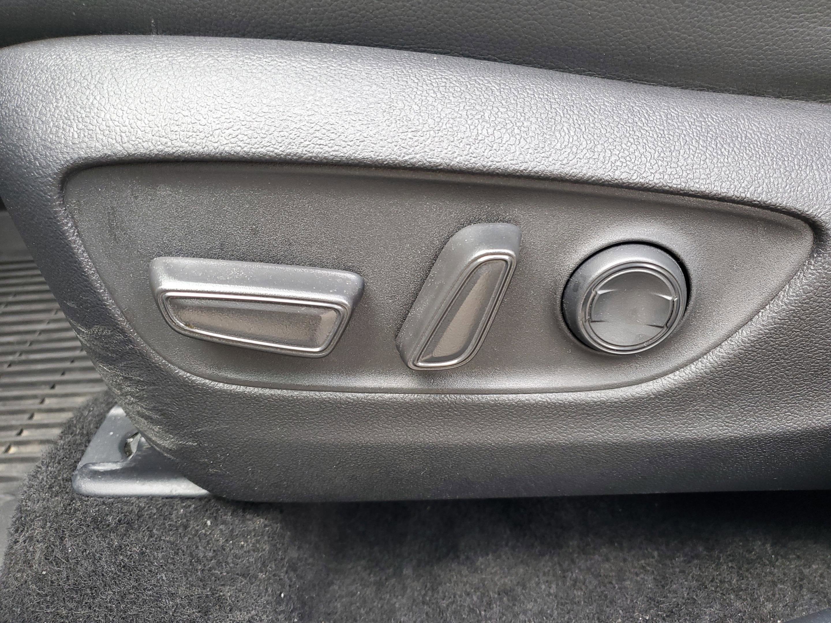 2024 Toyota Highlander Hybrid XLE