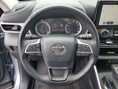 2024 Toyota Highlander Hybrid XLE