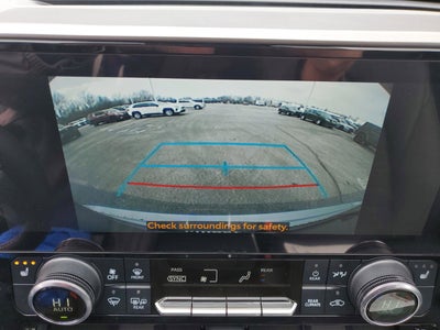 2024 Toyota Highlander Hybrid XLE