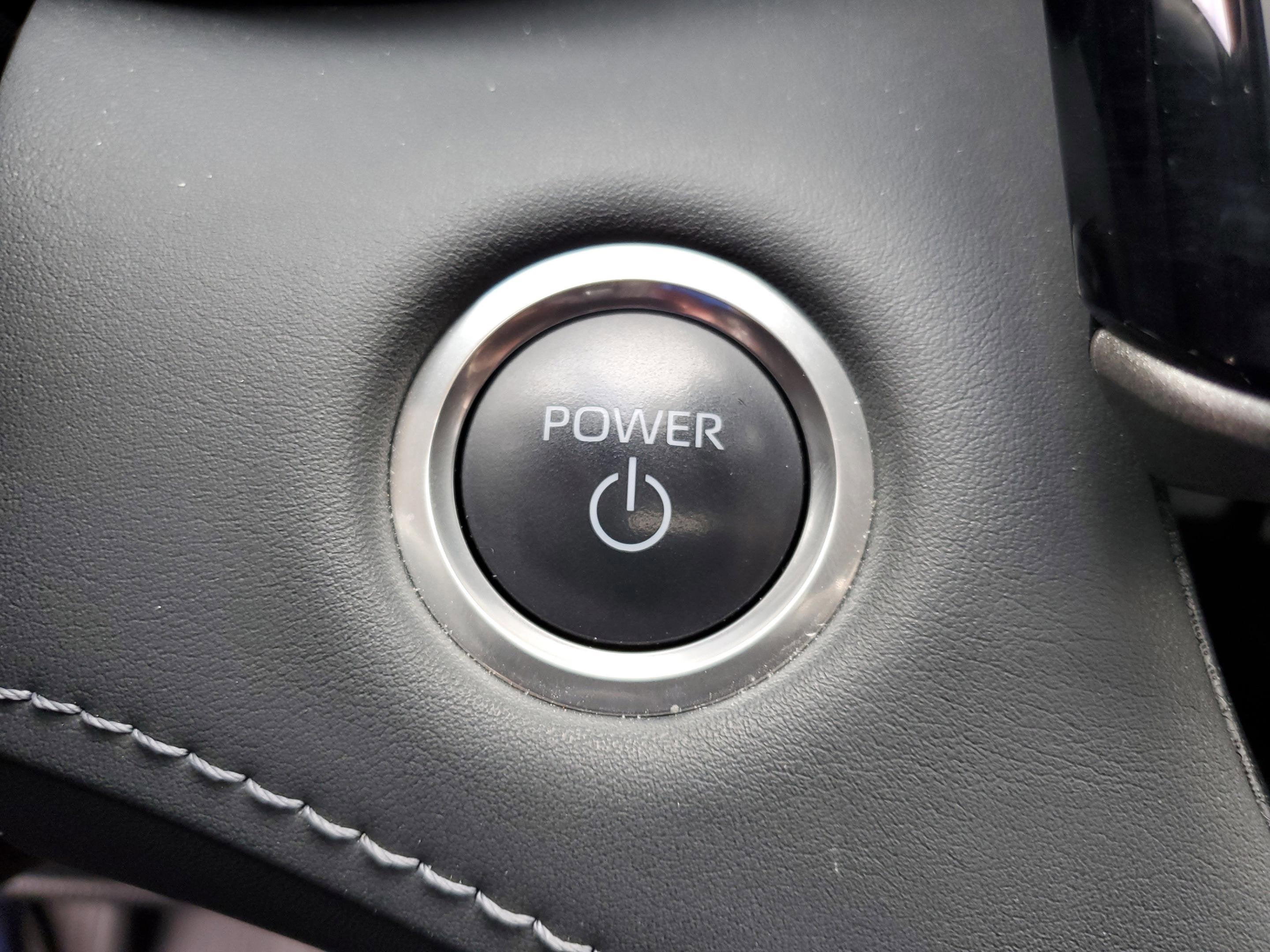 2024 Toyota Highlander Hybrid XLE