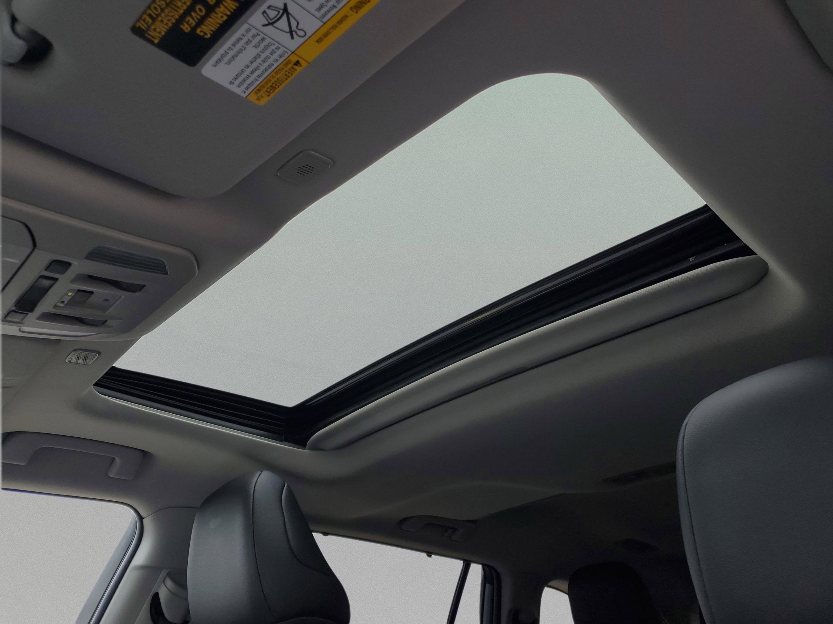 2024 Toyota Highlander Hybrid XLE