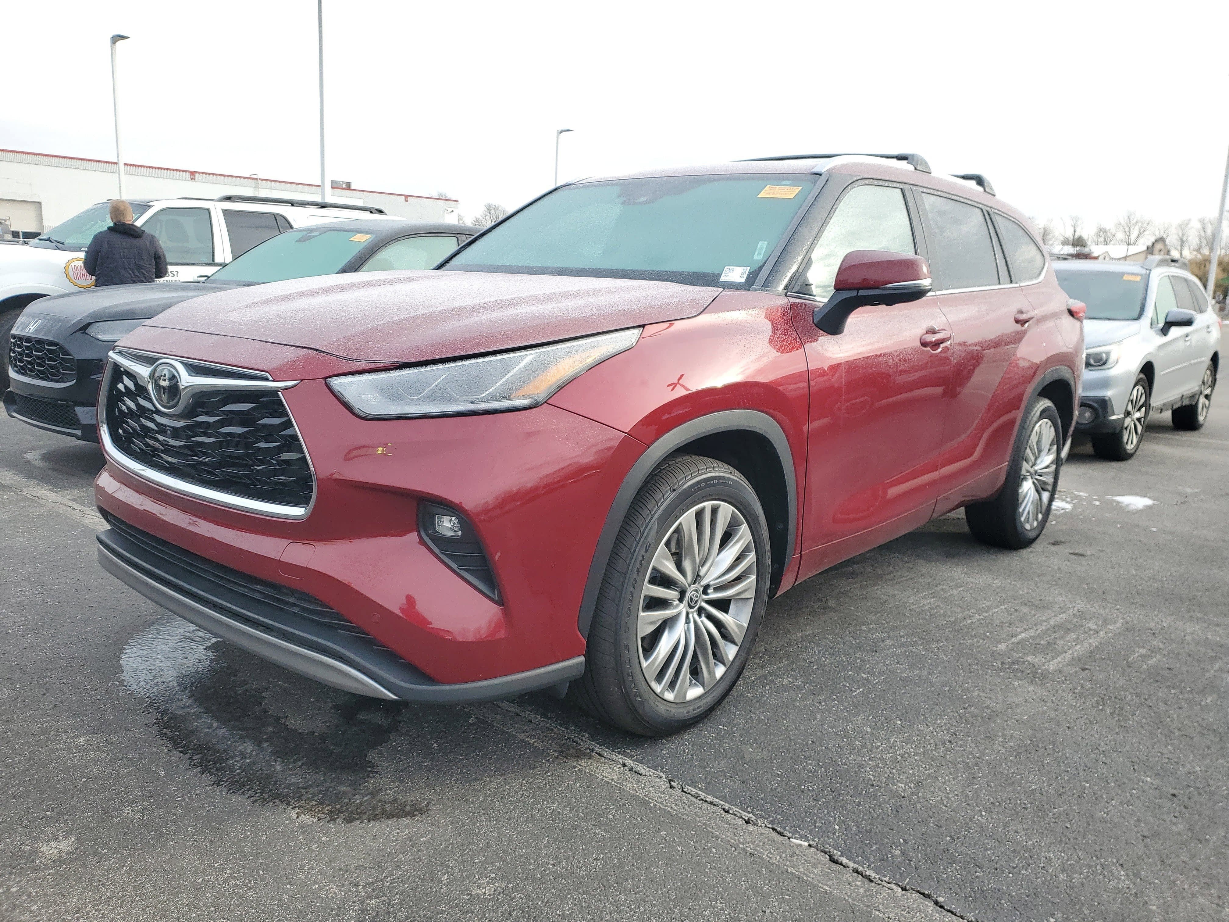 2023 Toyota Highlander Platinum