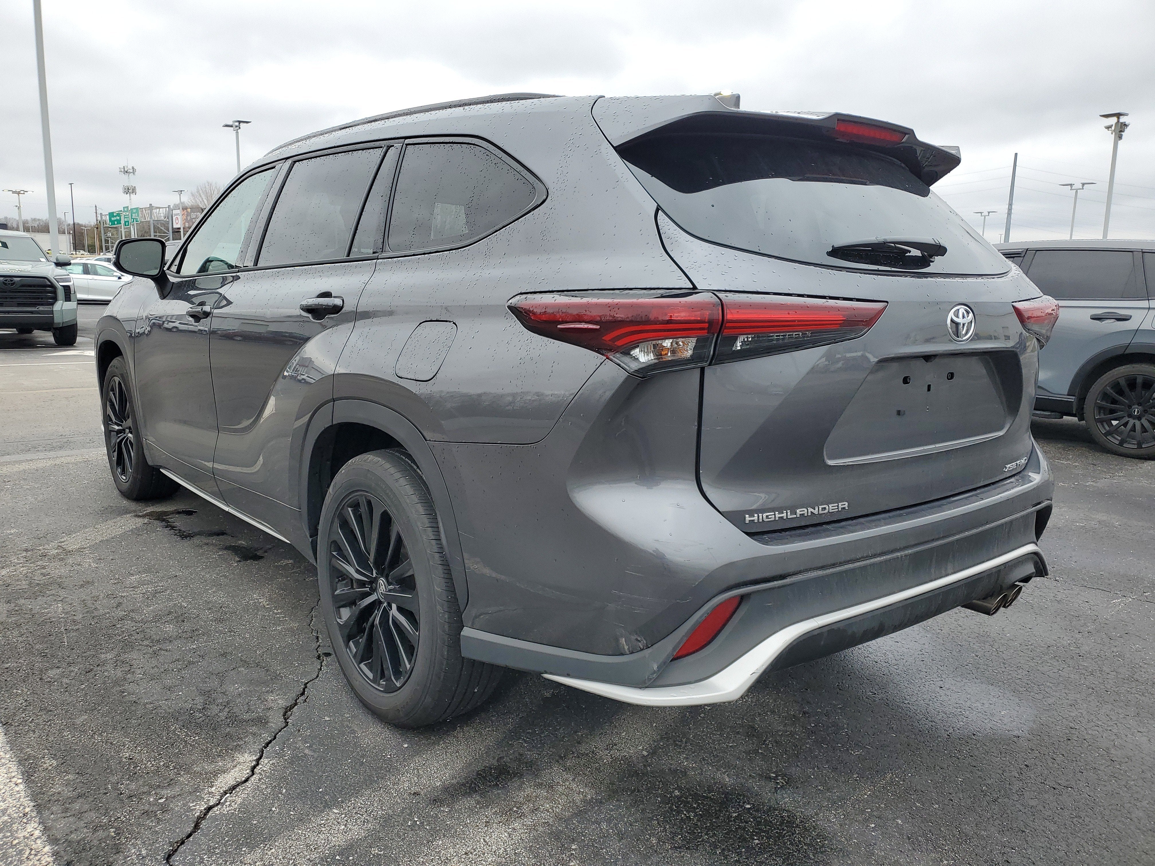 2025 Toyota Highlander XSE