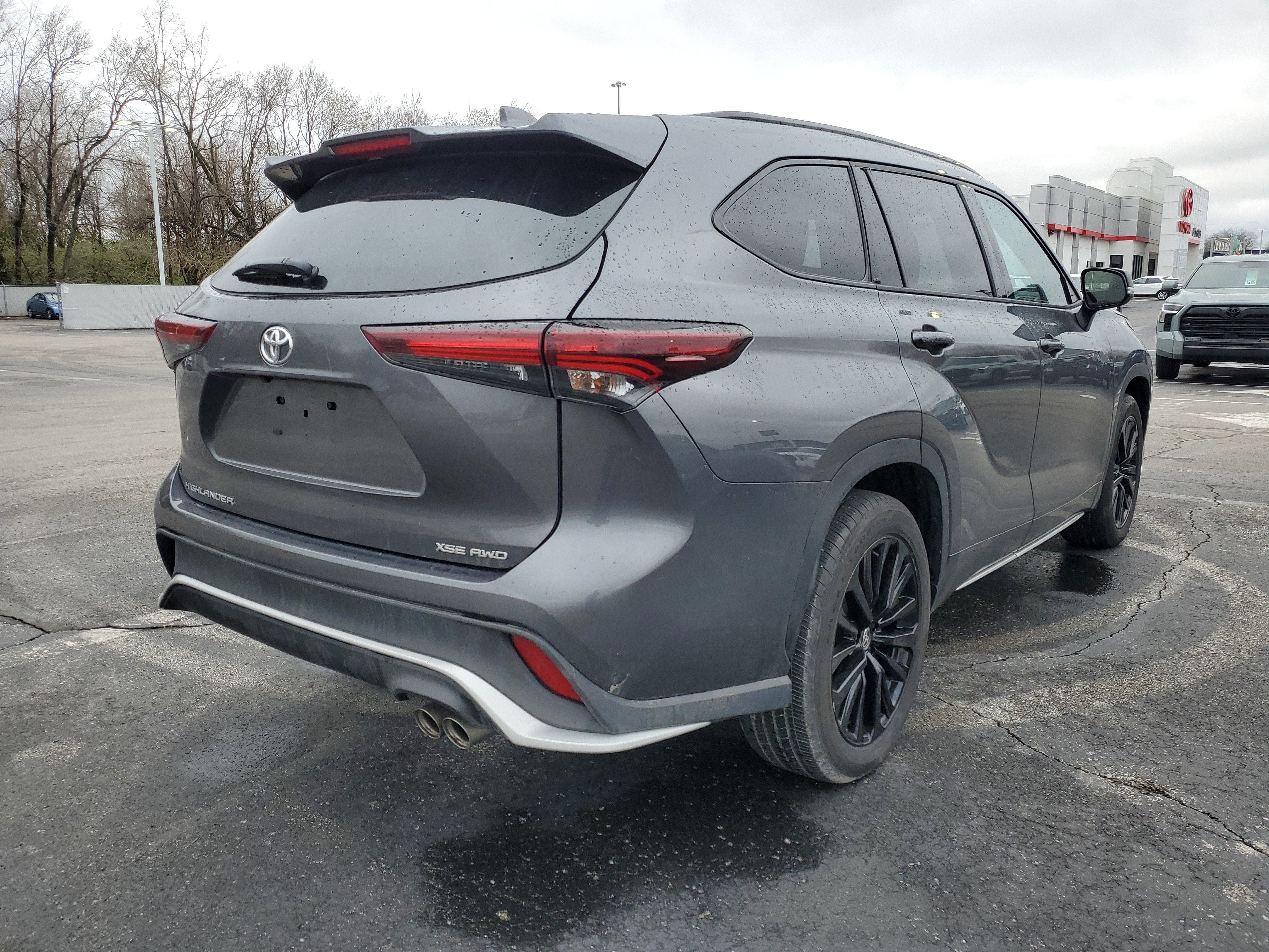 2025 Toyota Highlander XSE