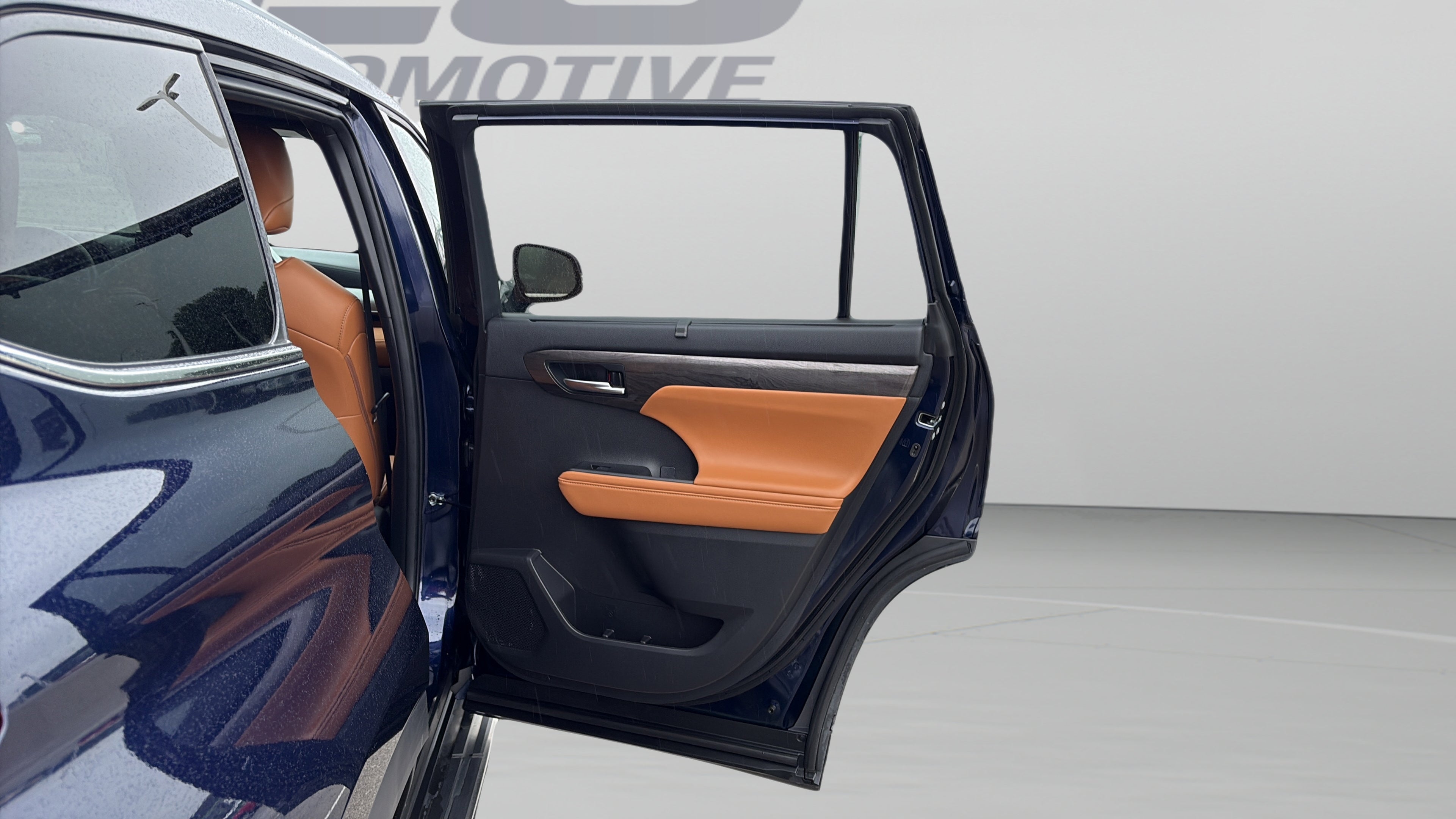 2024 Toyota Highlander Platinum