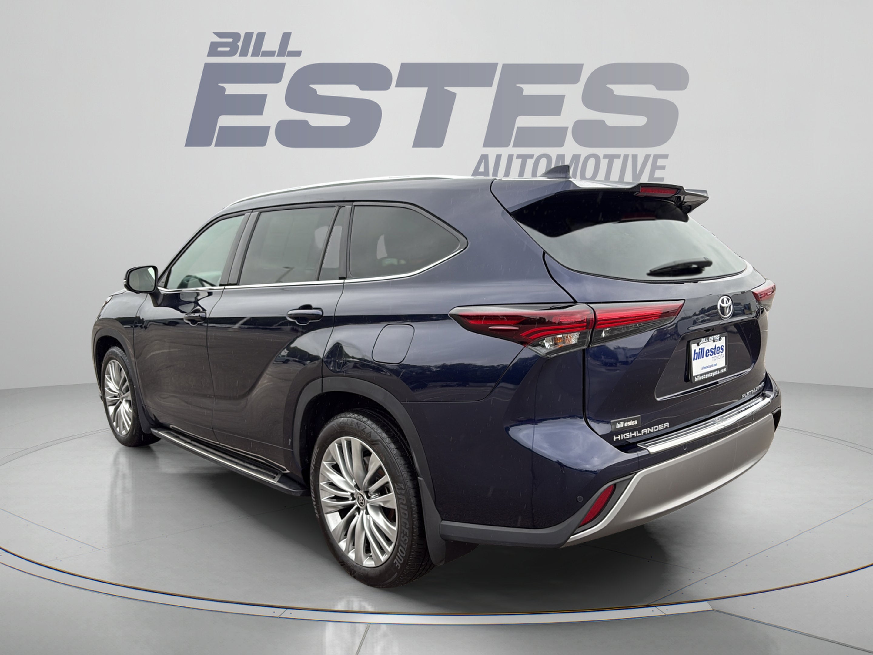 2024 Toyota Highlander Platinum