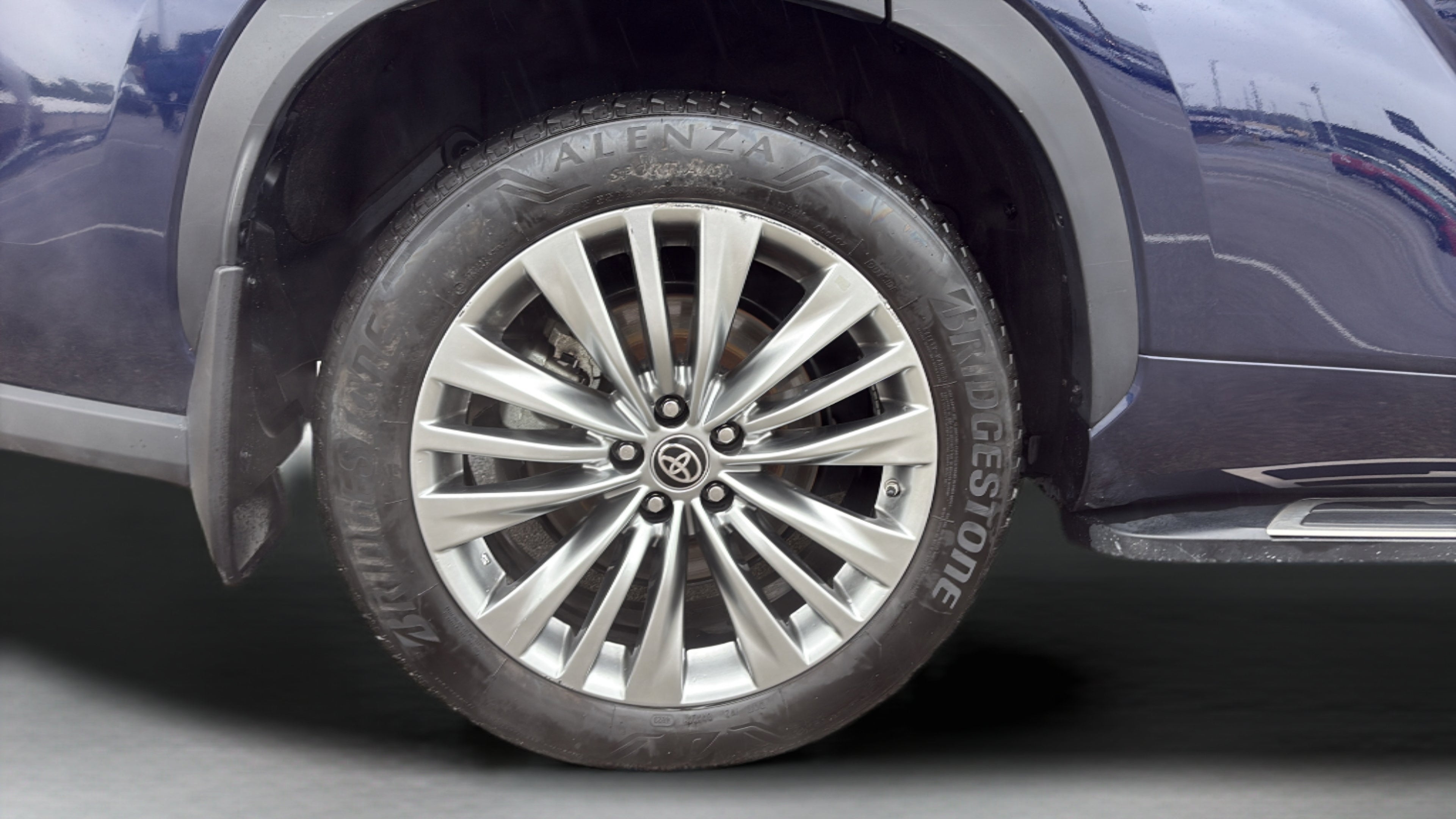 2024 Toyota Highlander Platinum