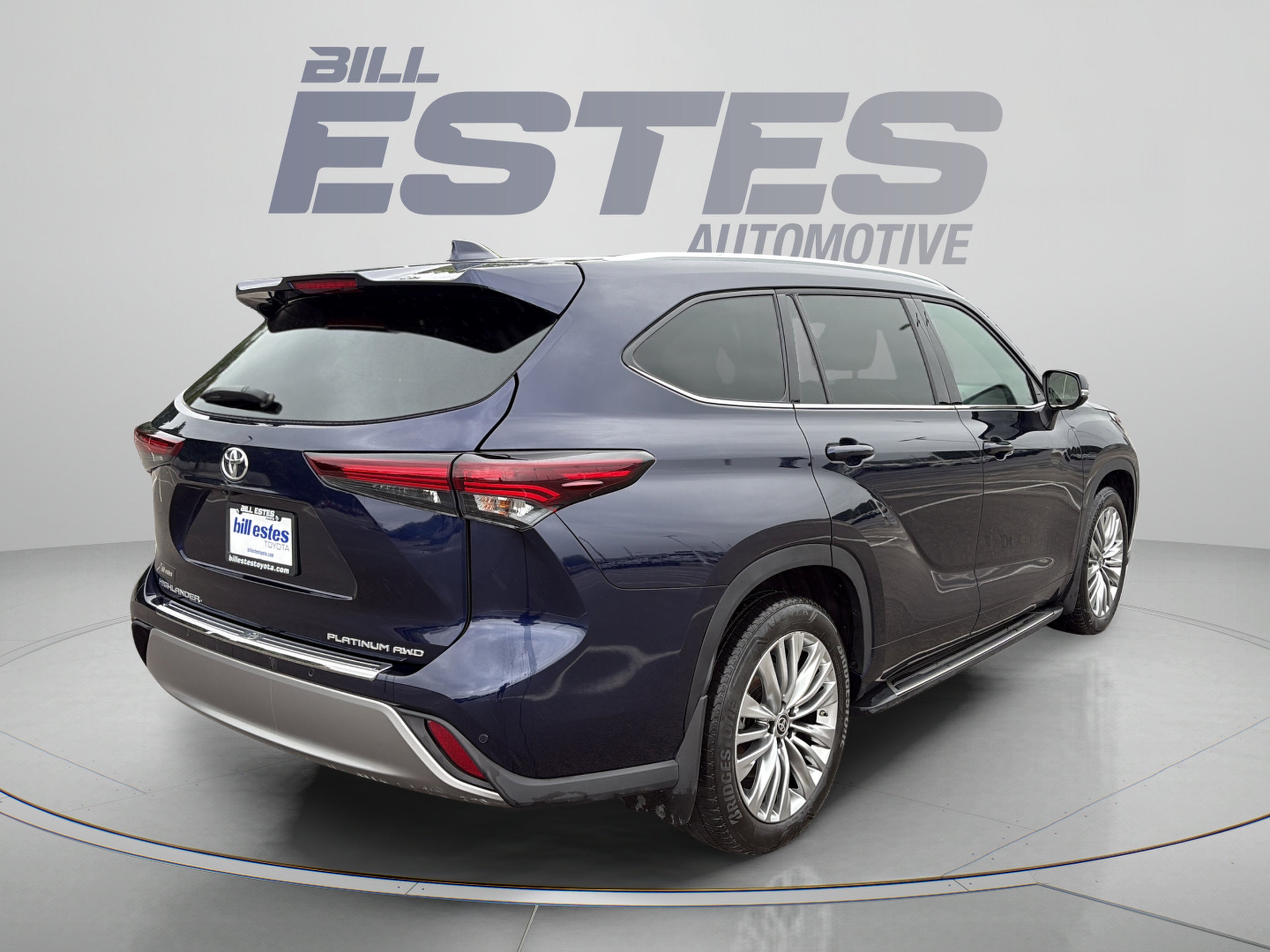 2024 Toyota Highlander Platinum