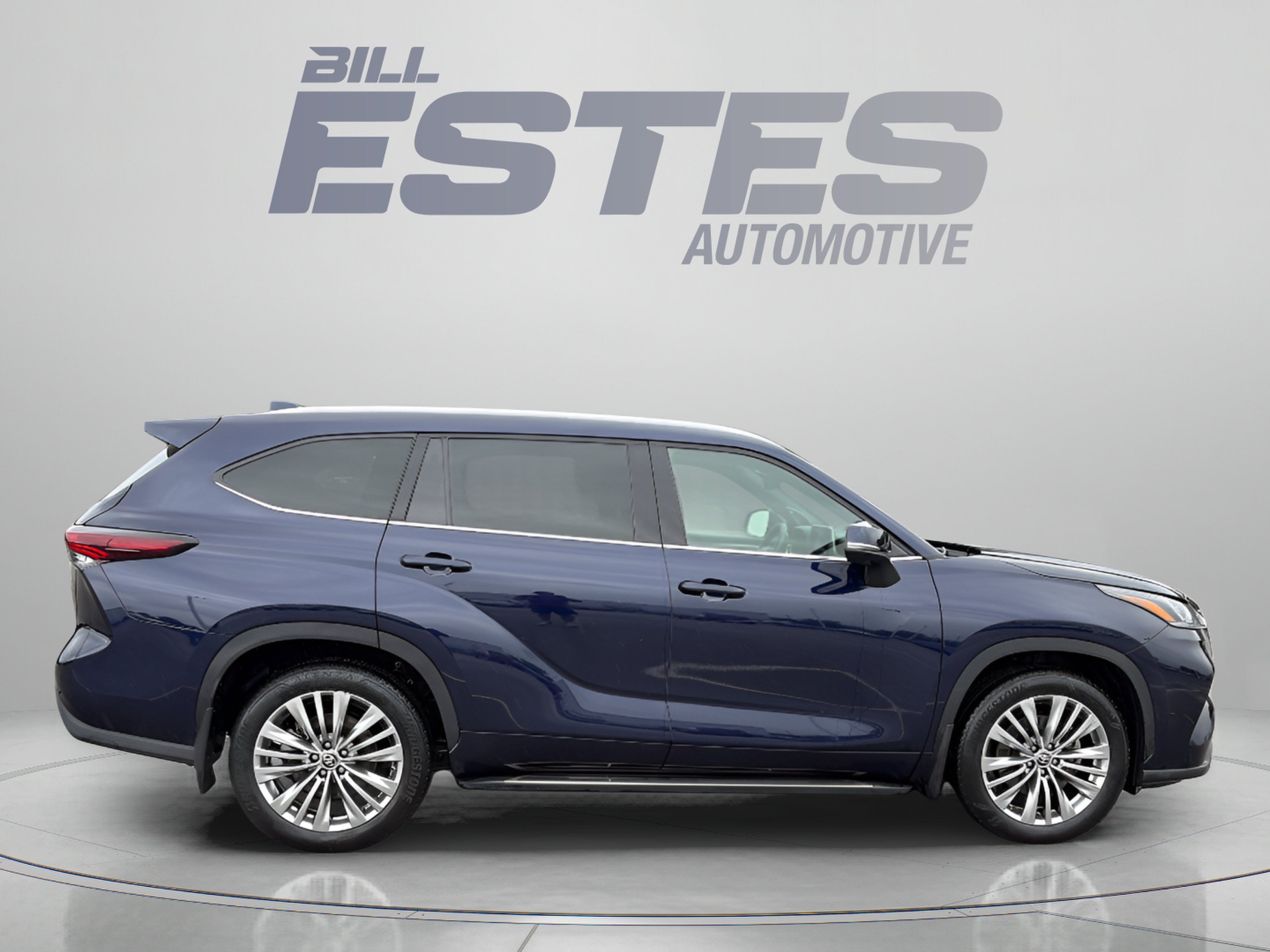 2024 Toyota Highlander Platinum