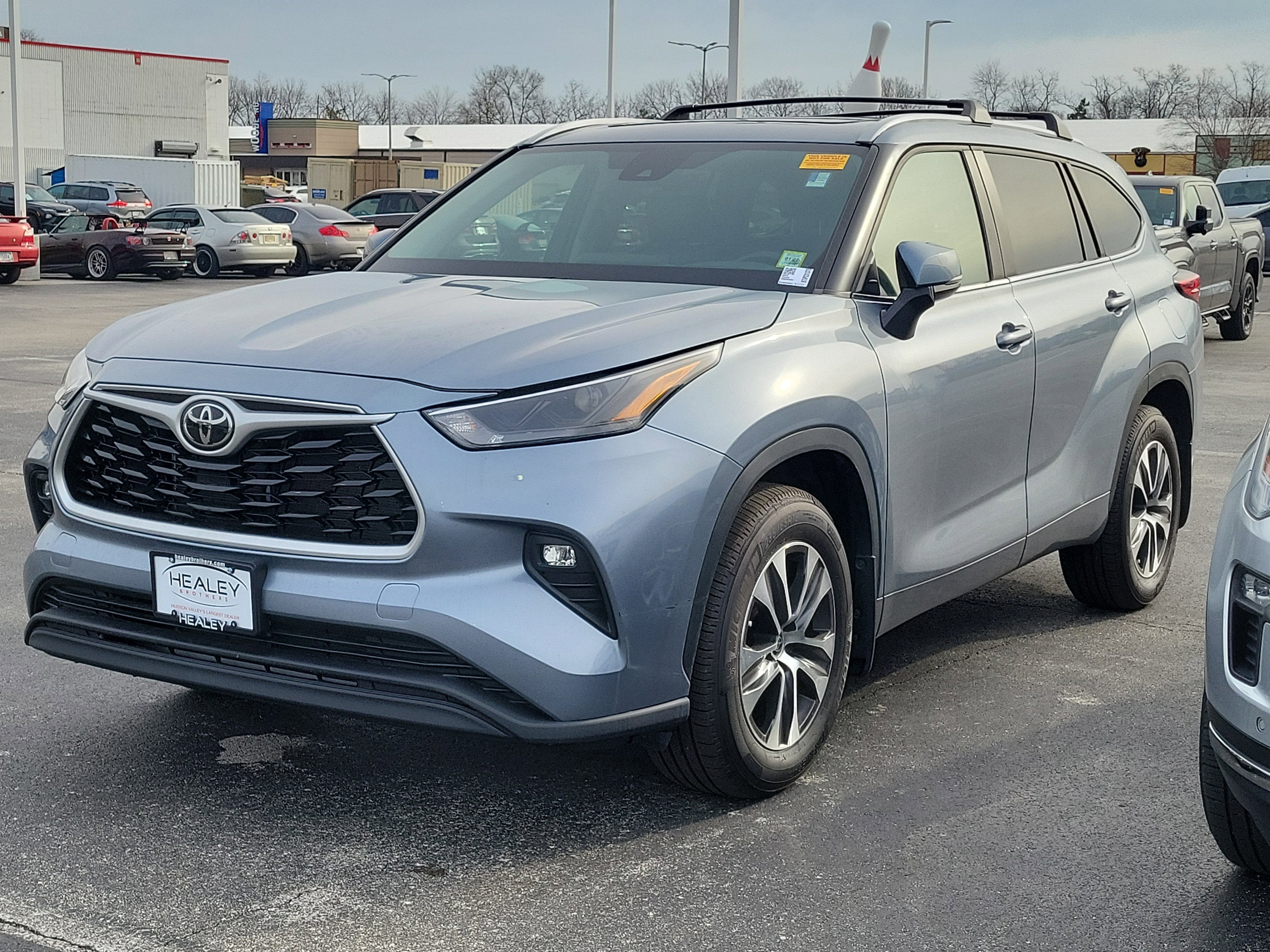 2023 Toyota Highlander XLE