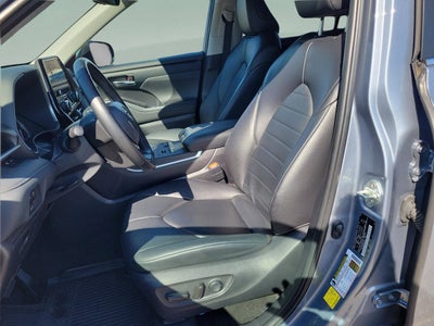 2023 Toyota Highlander XLE
