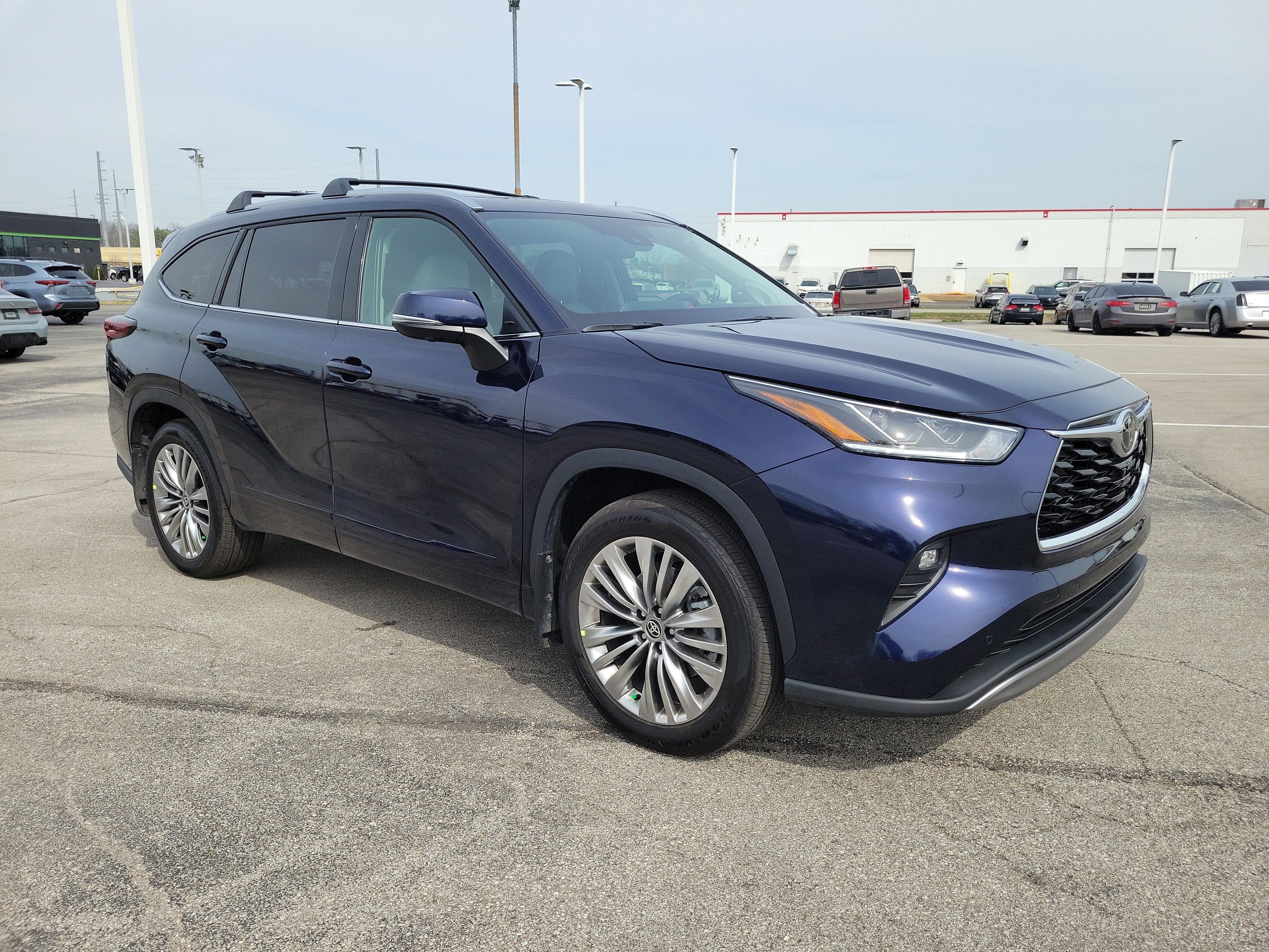 2026 Toyota Highlander Platinum