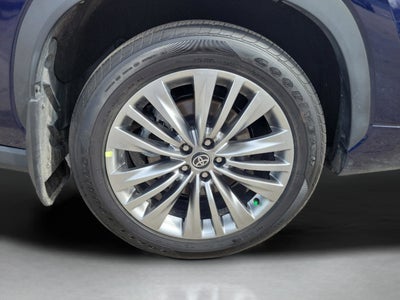 2026 Toyota Highlander Platinum