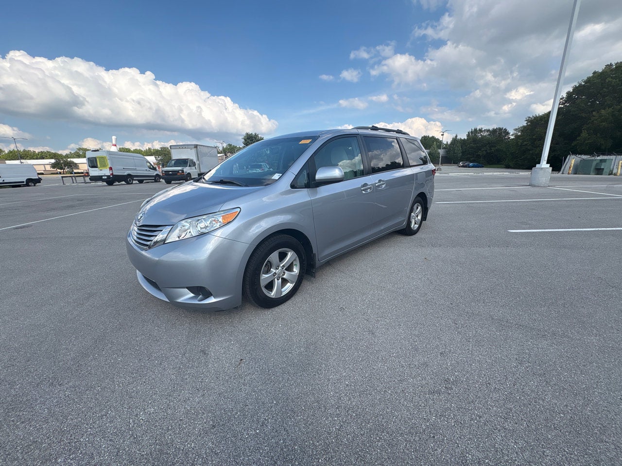 2017 Toyota Sienna LE