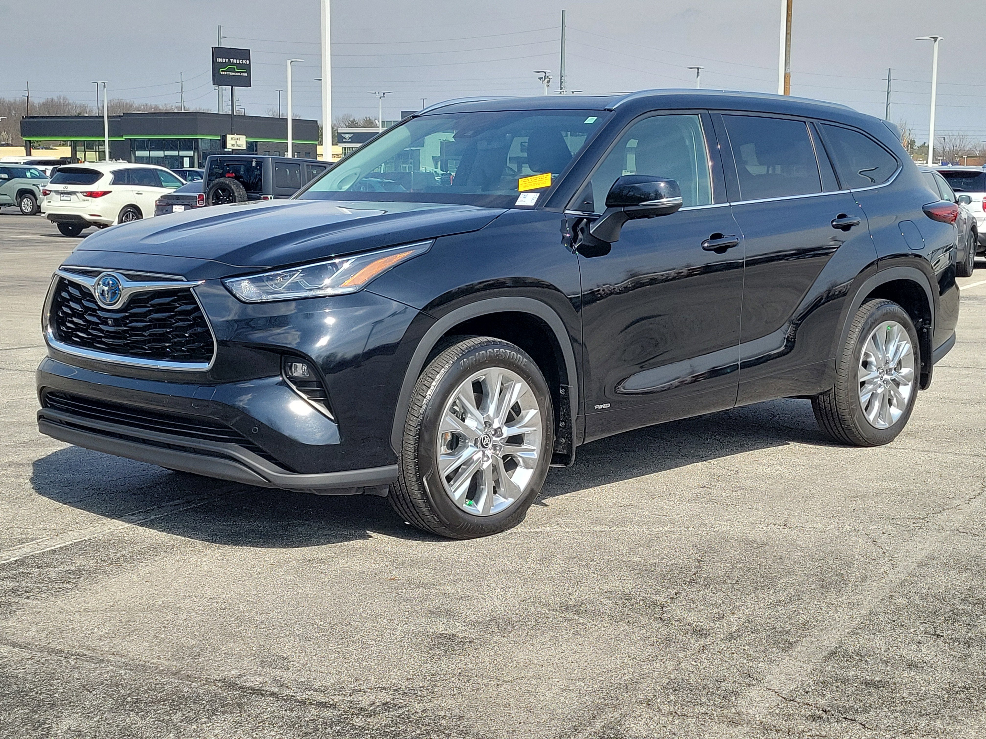 2024 Toyota Highlander Hybrid Limited