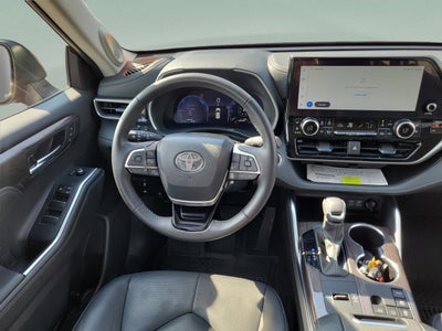 2024 Toyota Highlander Hybrid Limited