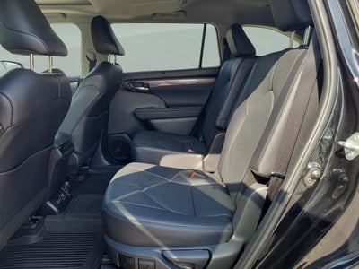 2024 Toyota Highlander Hybrid Limited