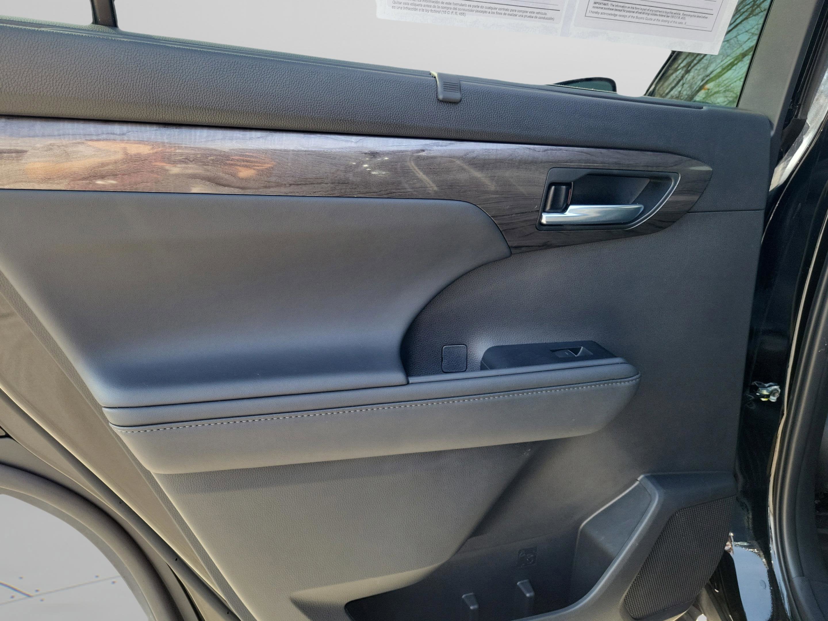 2024 Toyota Highlander Hybrid Limited