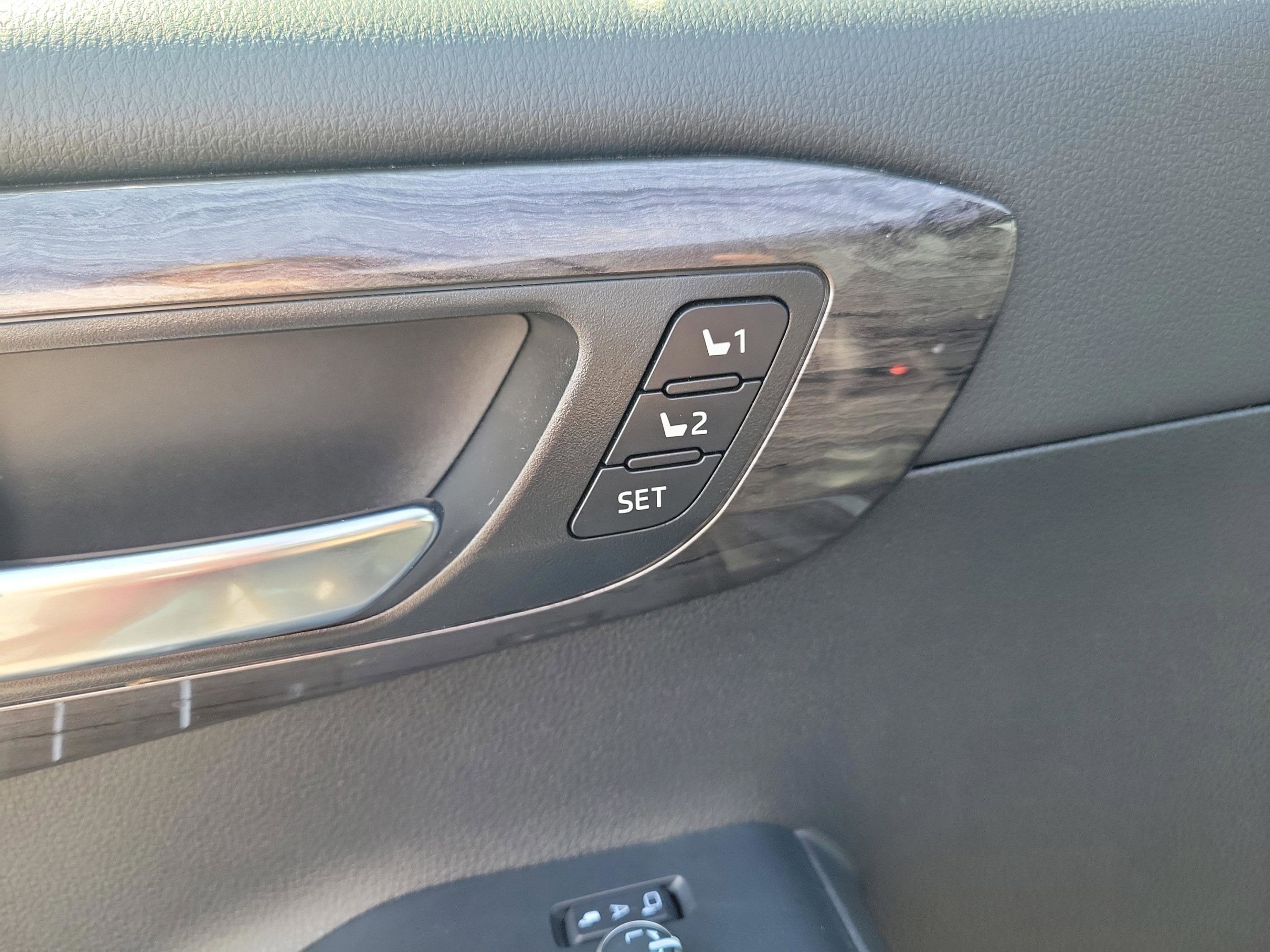 2024 Toyota Highlander Hybrid Limited