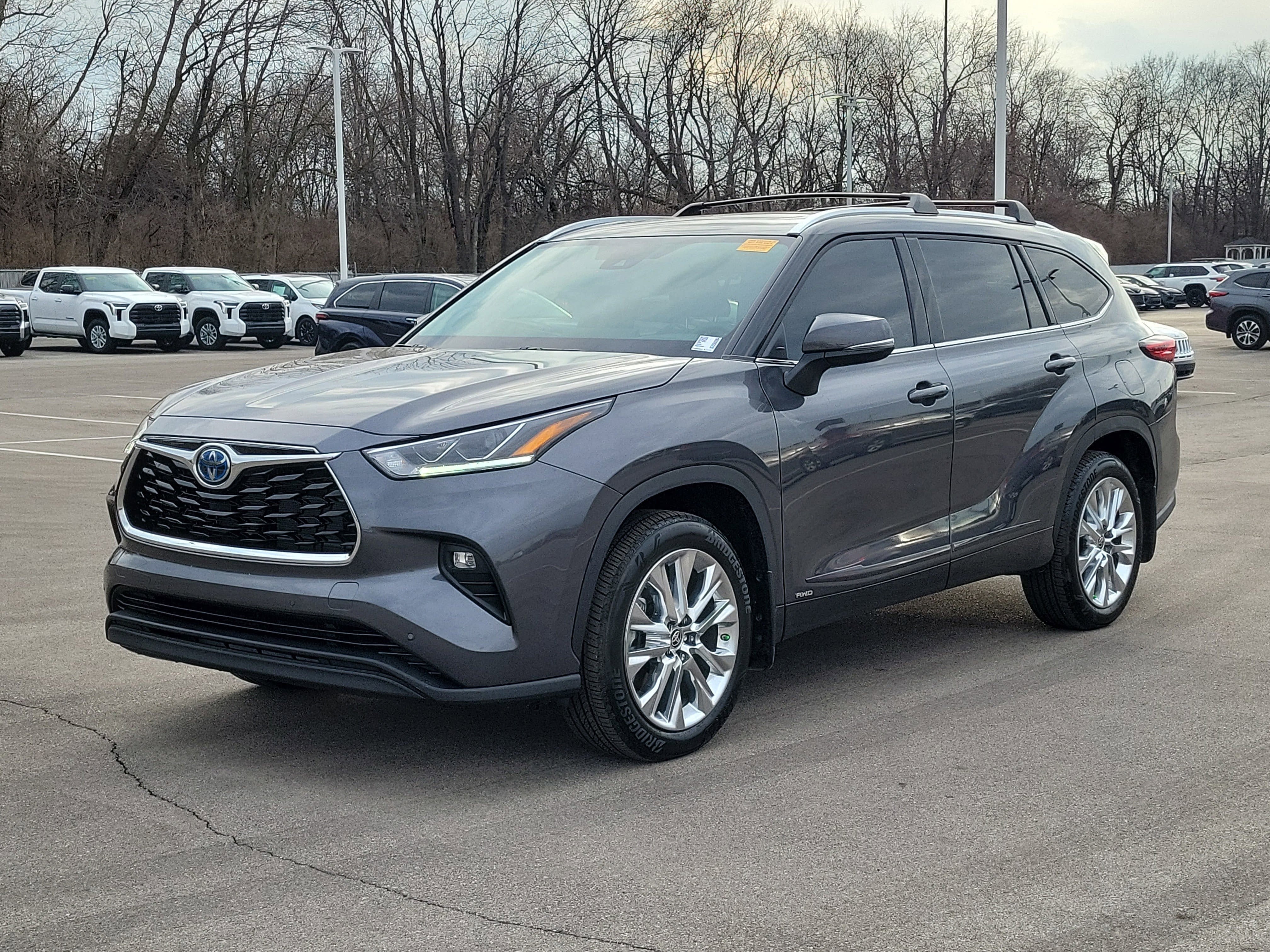 2023 Toyota Highlander Hybrid Limited