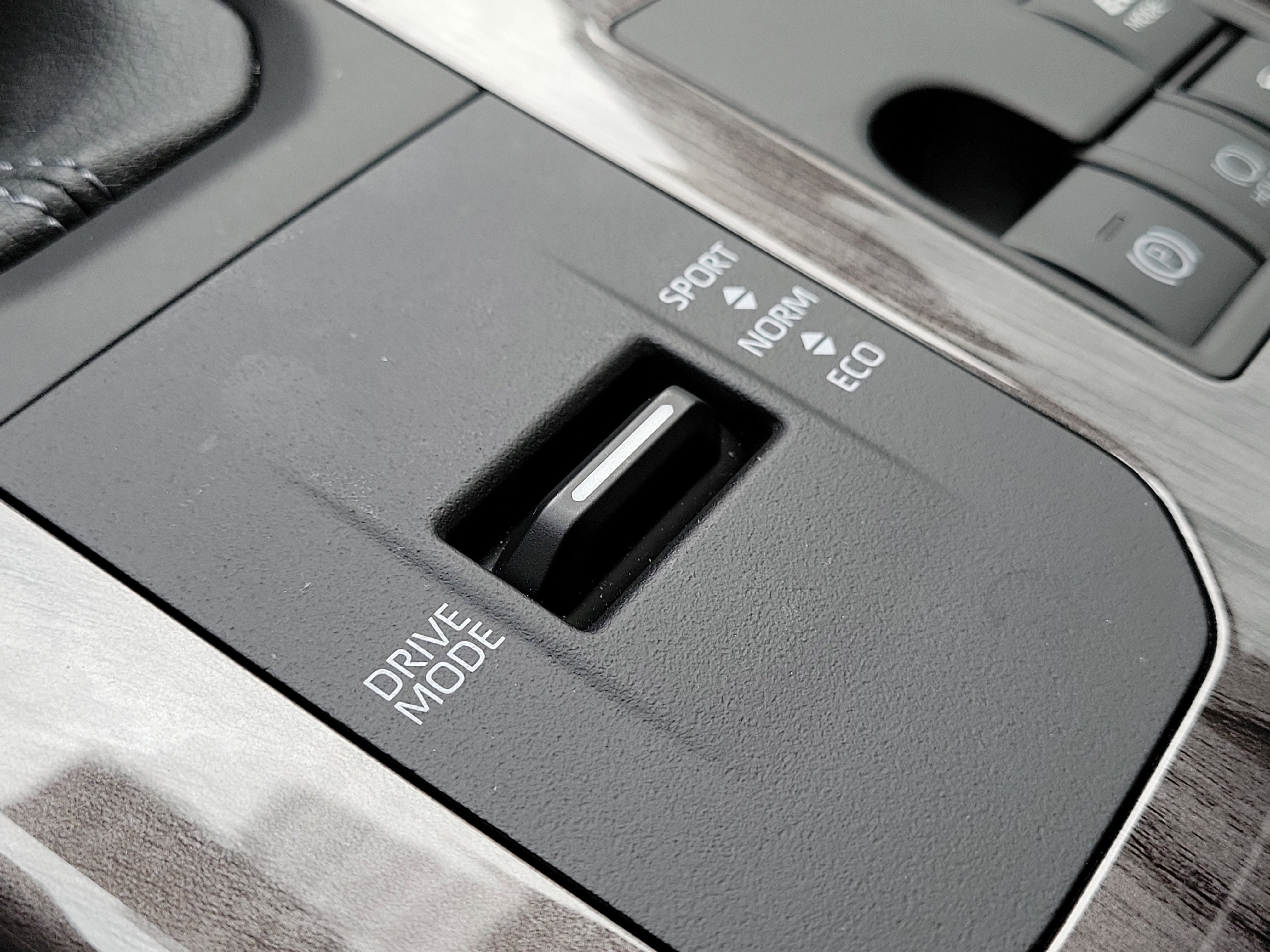 2023 Toyota Highlander Hybrid Limited