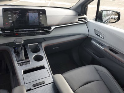 2021 Toyota Sienna XSE