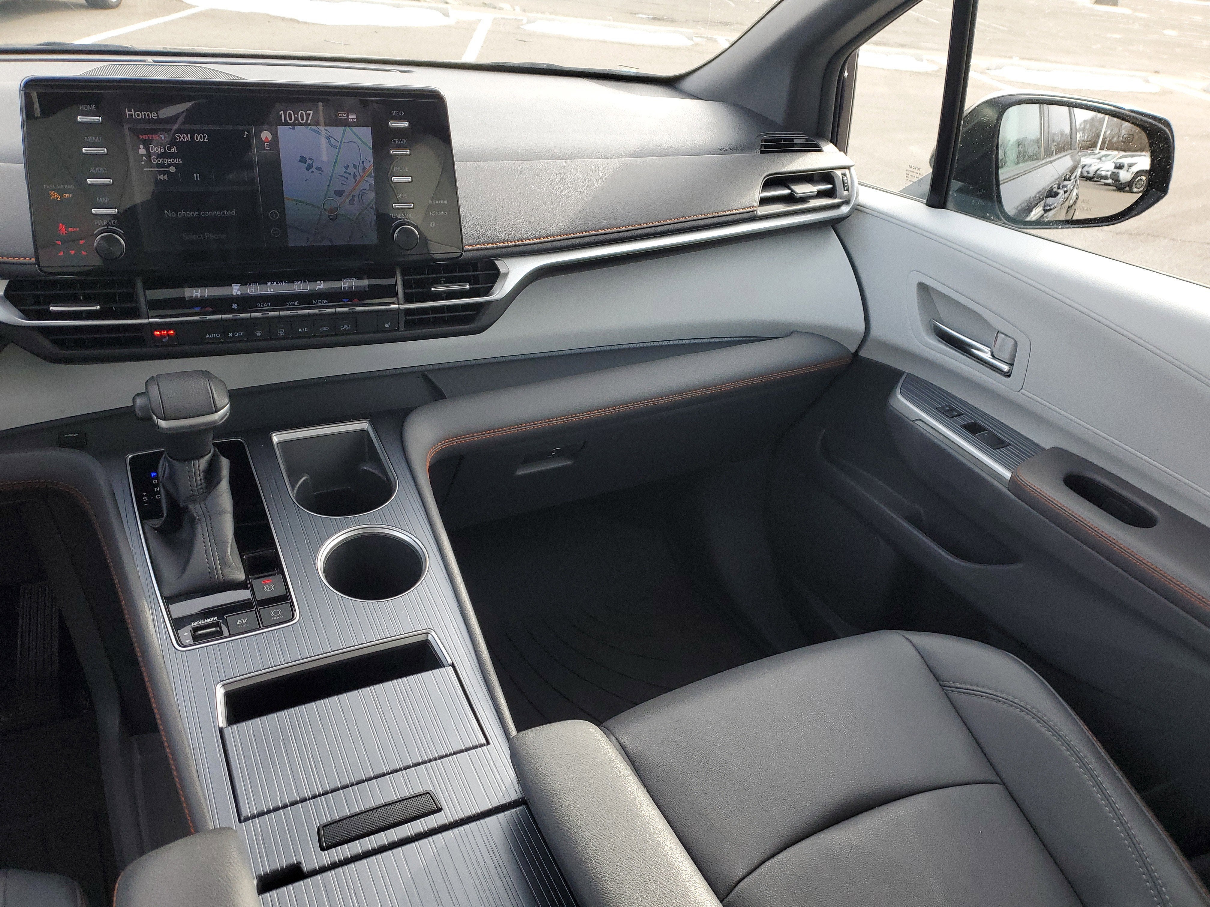 2021 Toyota Sienna XSE