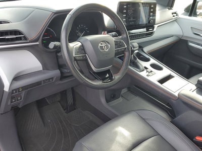 2021 Toyota Sienna XSE